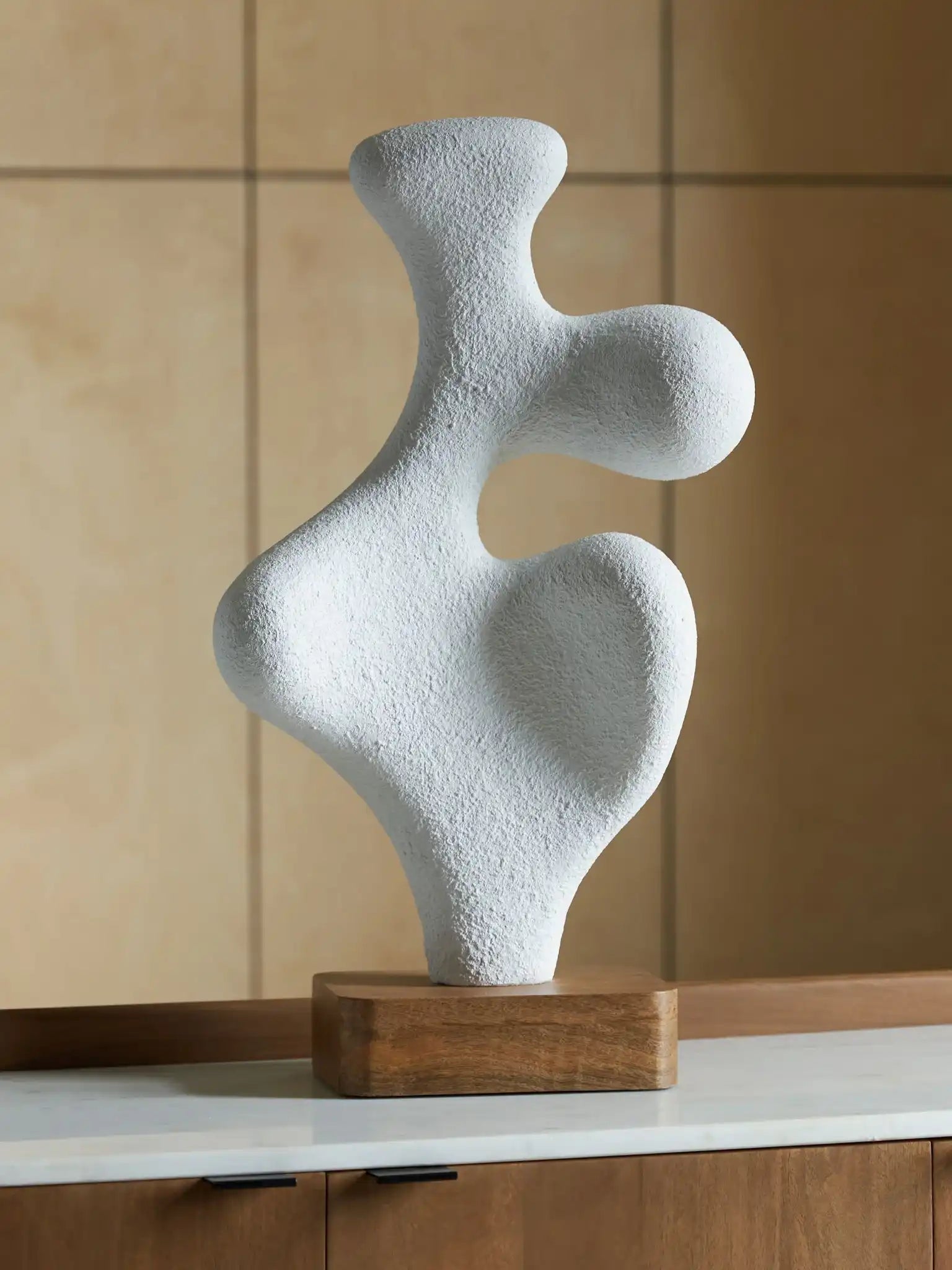 Lavarsen - Sculpture - Best Buy Furniture