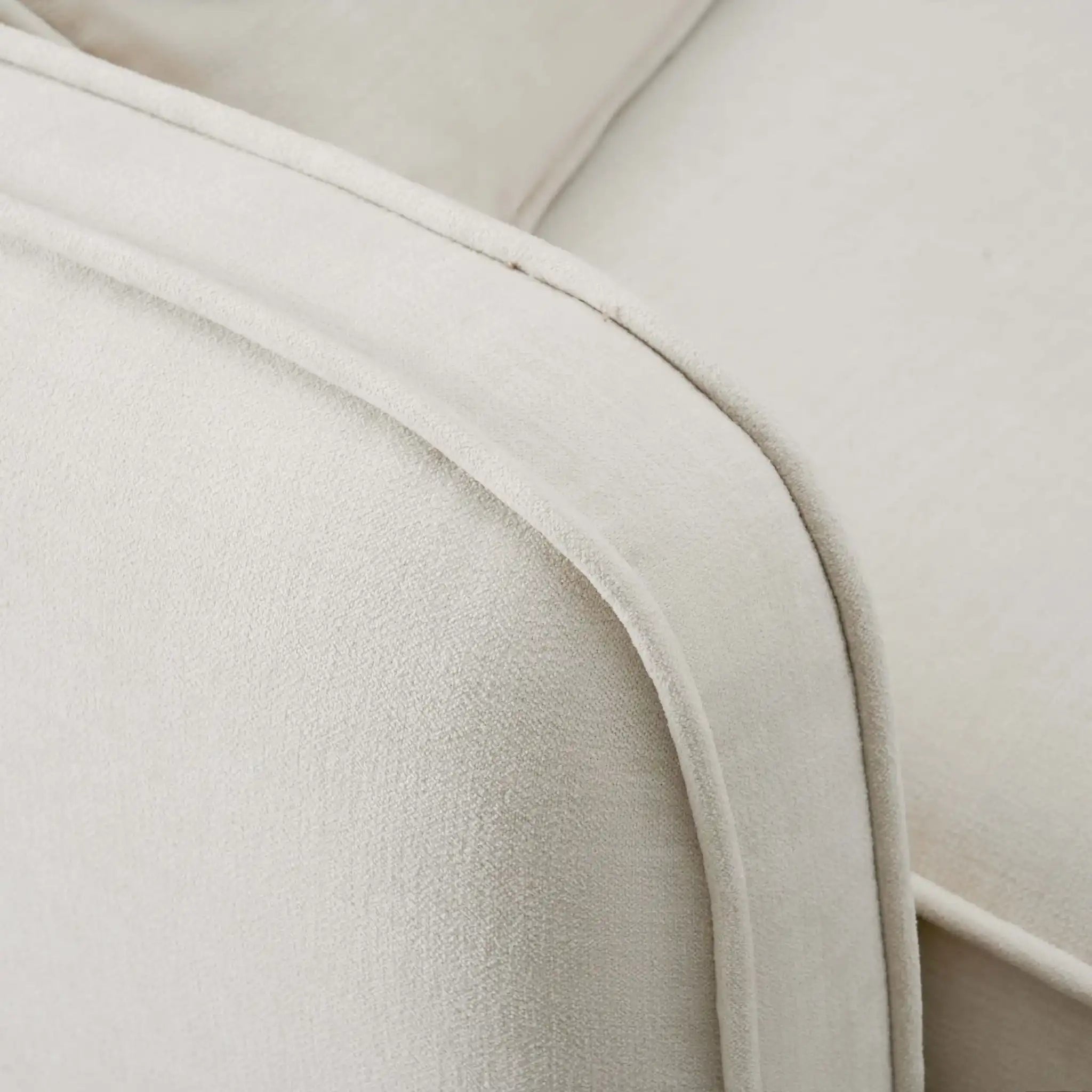 Travie - LAF Corner Chair