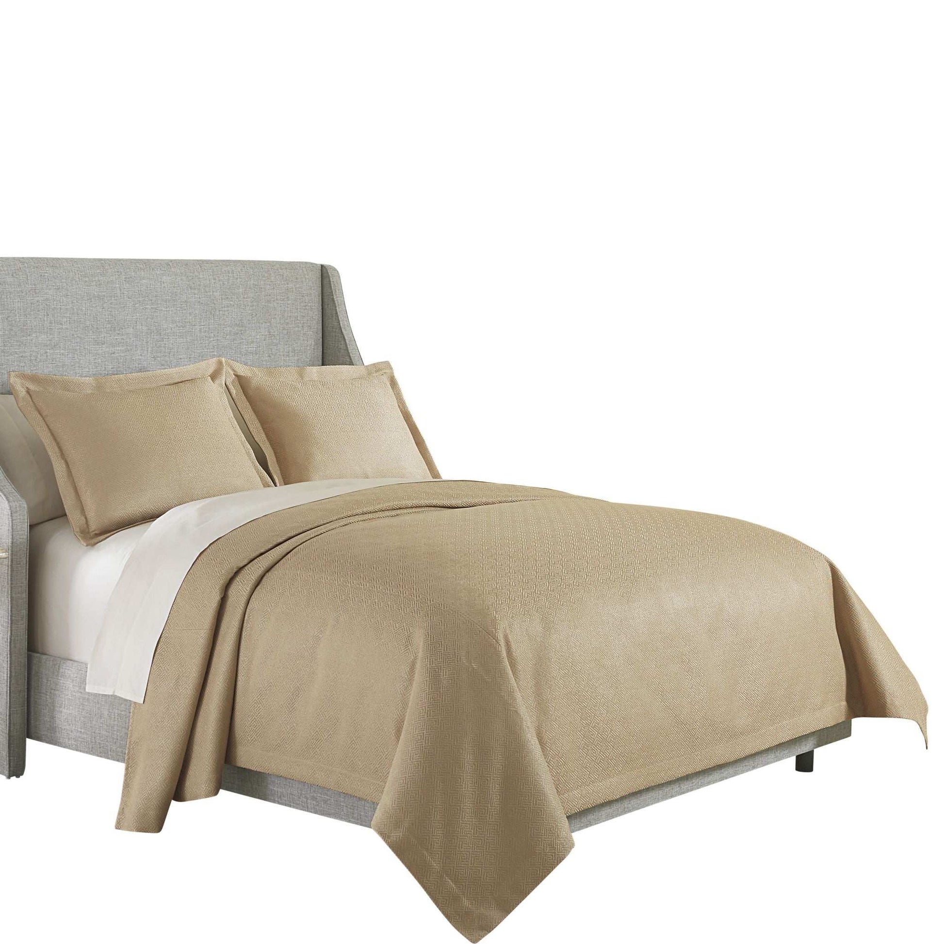 Alton - Throw with Coverlet Set - Best Buy Furniture