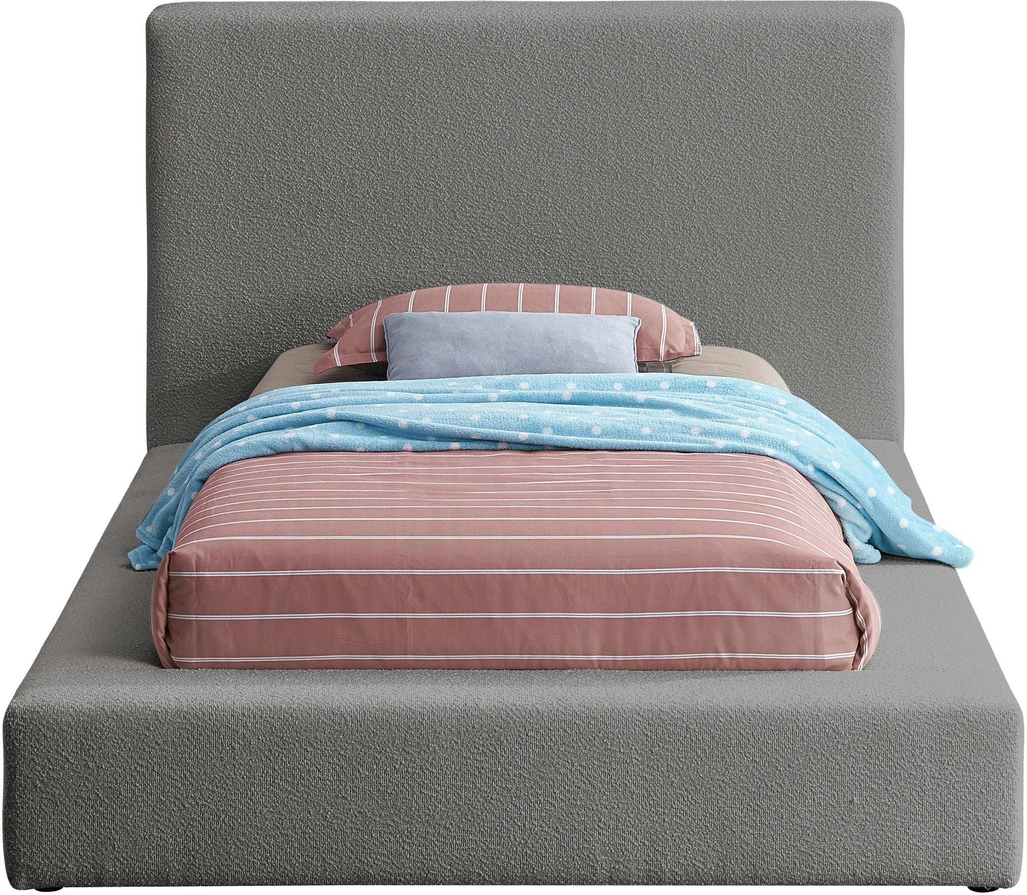 Terra - Bed