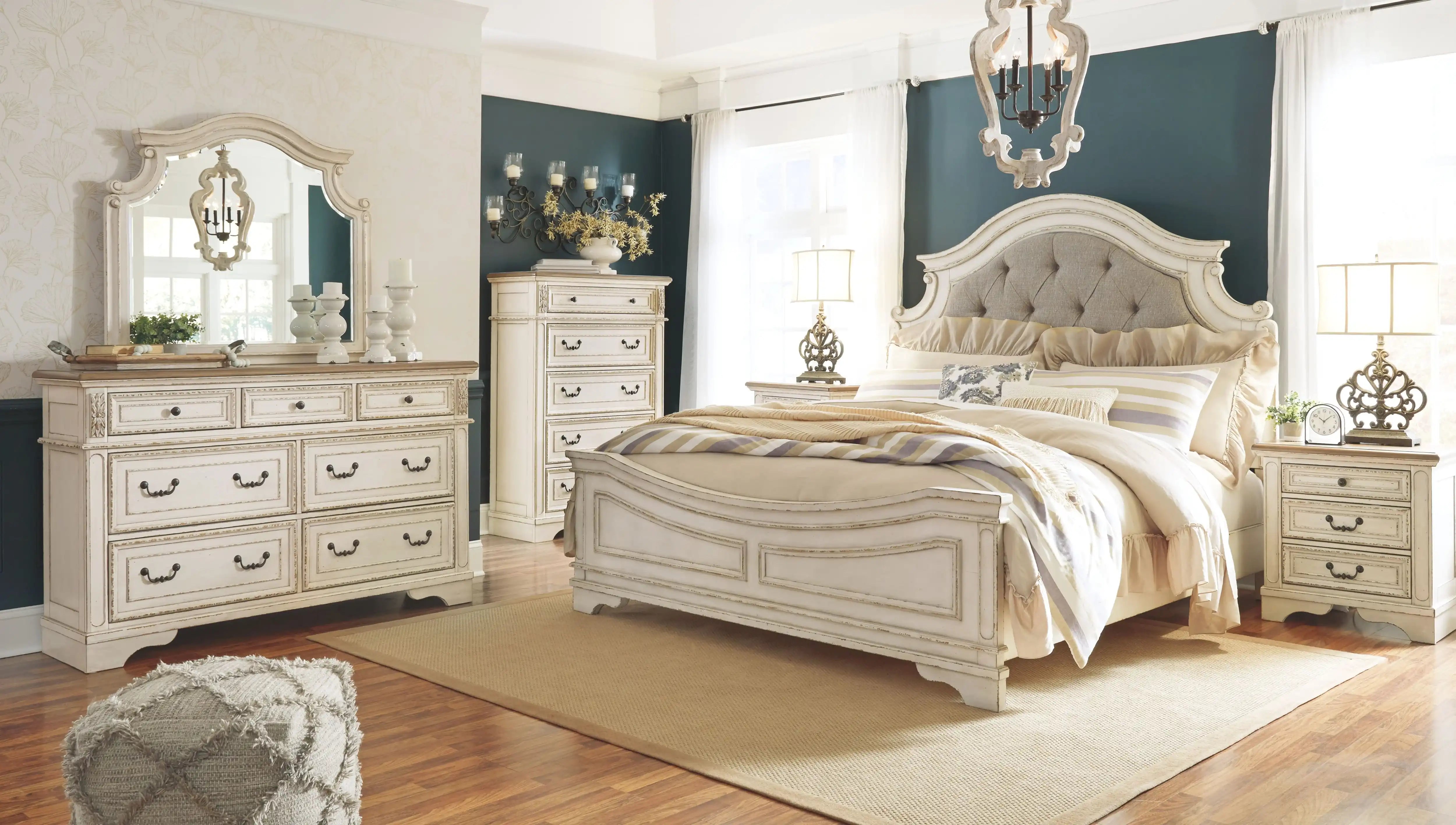 Realyn - Panel Bedroom Set - Best Buy Furniture