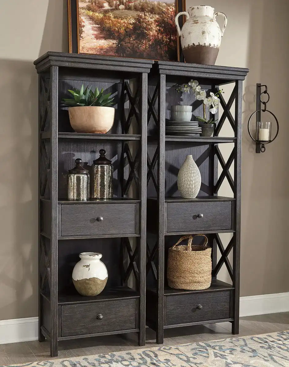 Tyler Creek - Counter Height Table Set - Best Buy Furniture