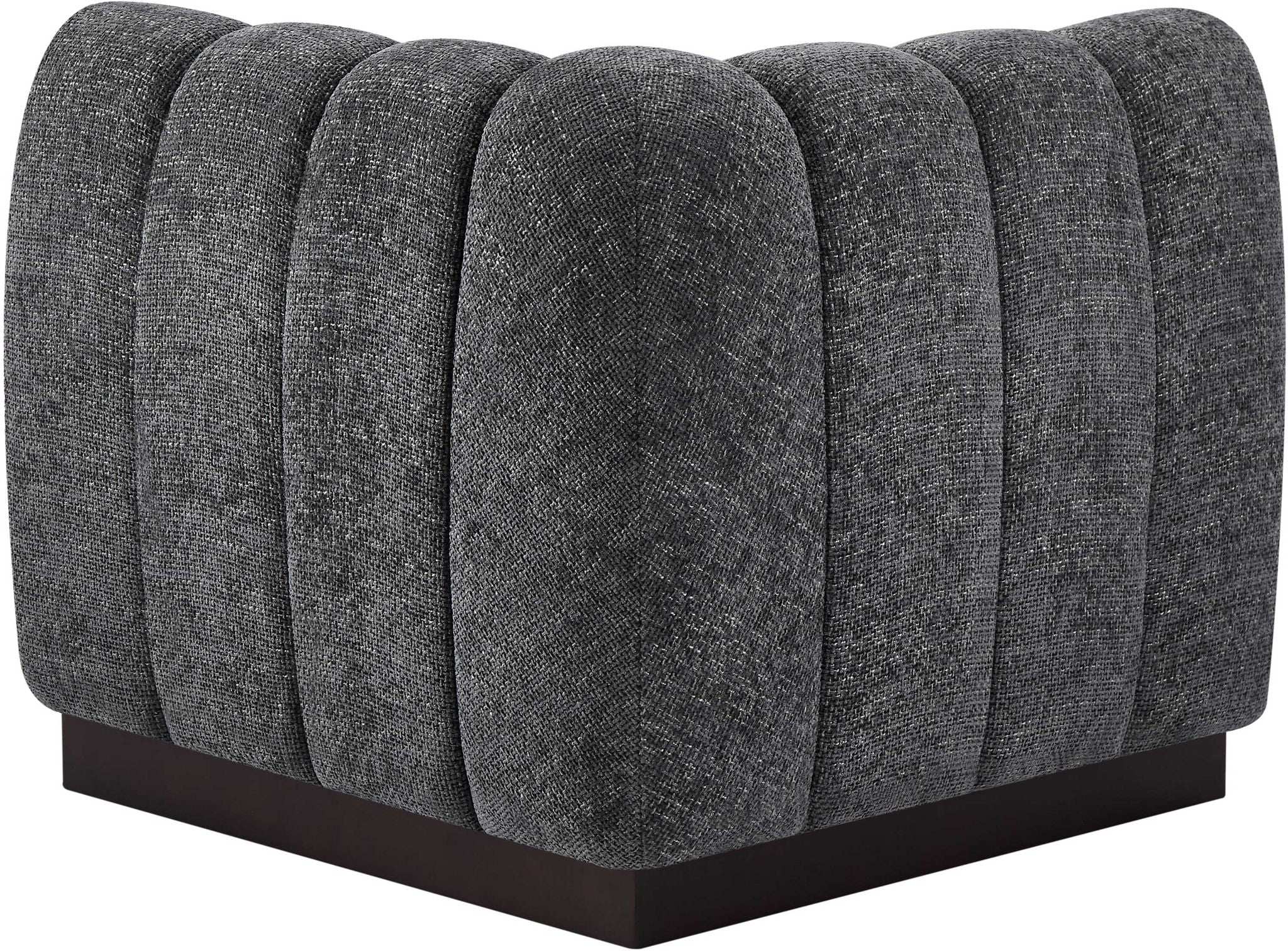 Quinn - Corner Chair