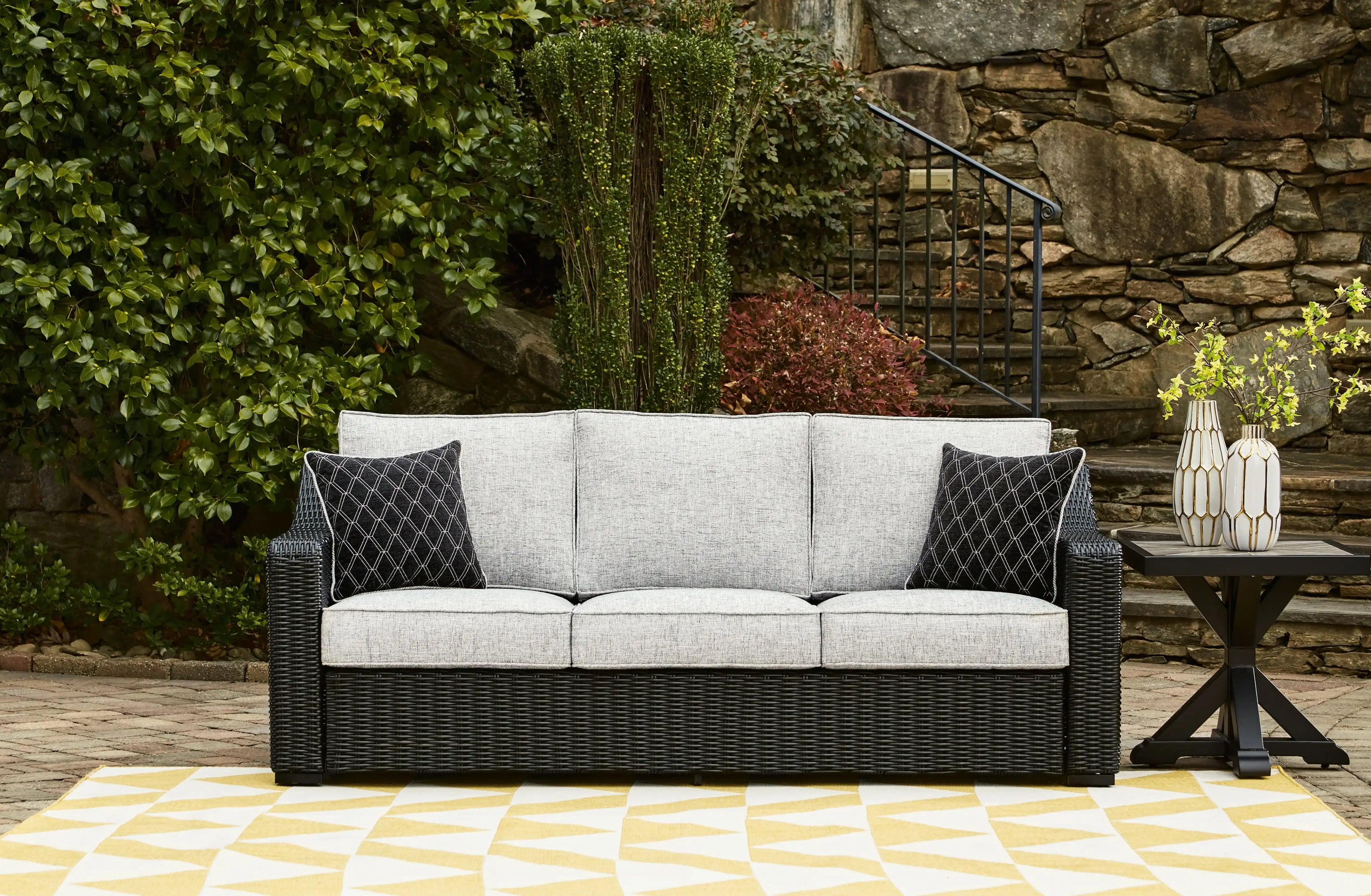 Beachcroft - Sofa With Cushion - Best Buy Furniture