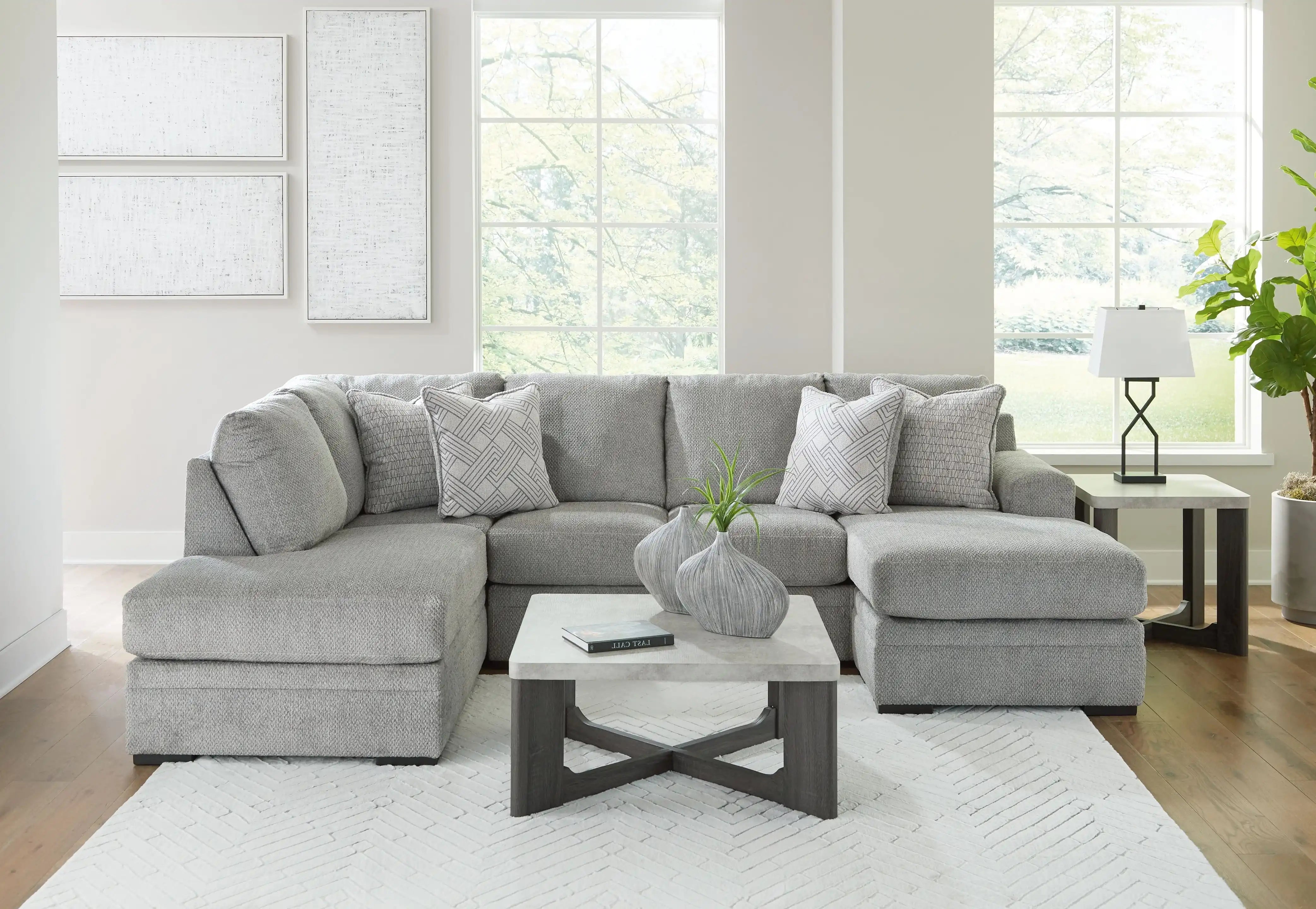 Casselbury - Sectional - Best Buy Furniture