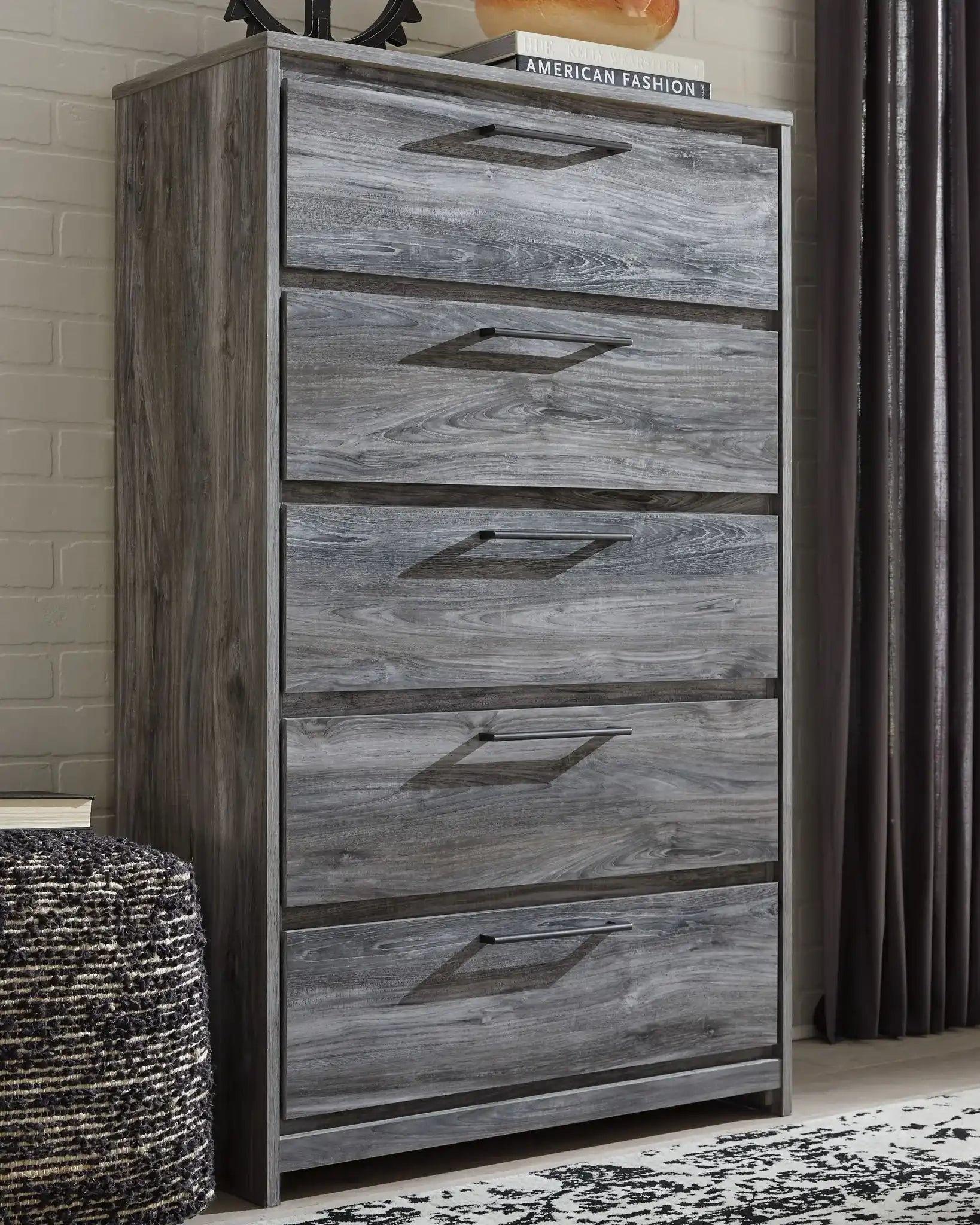 Baystorm - Five Drawer Chest - Best Buy Furniture