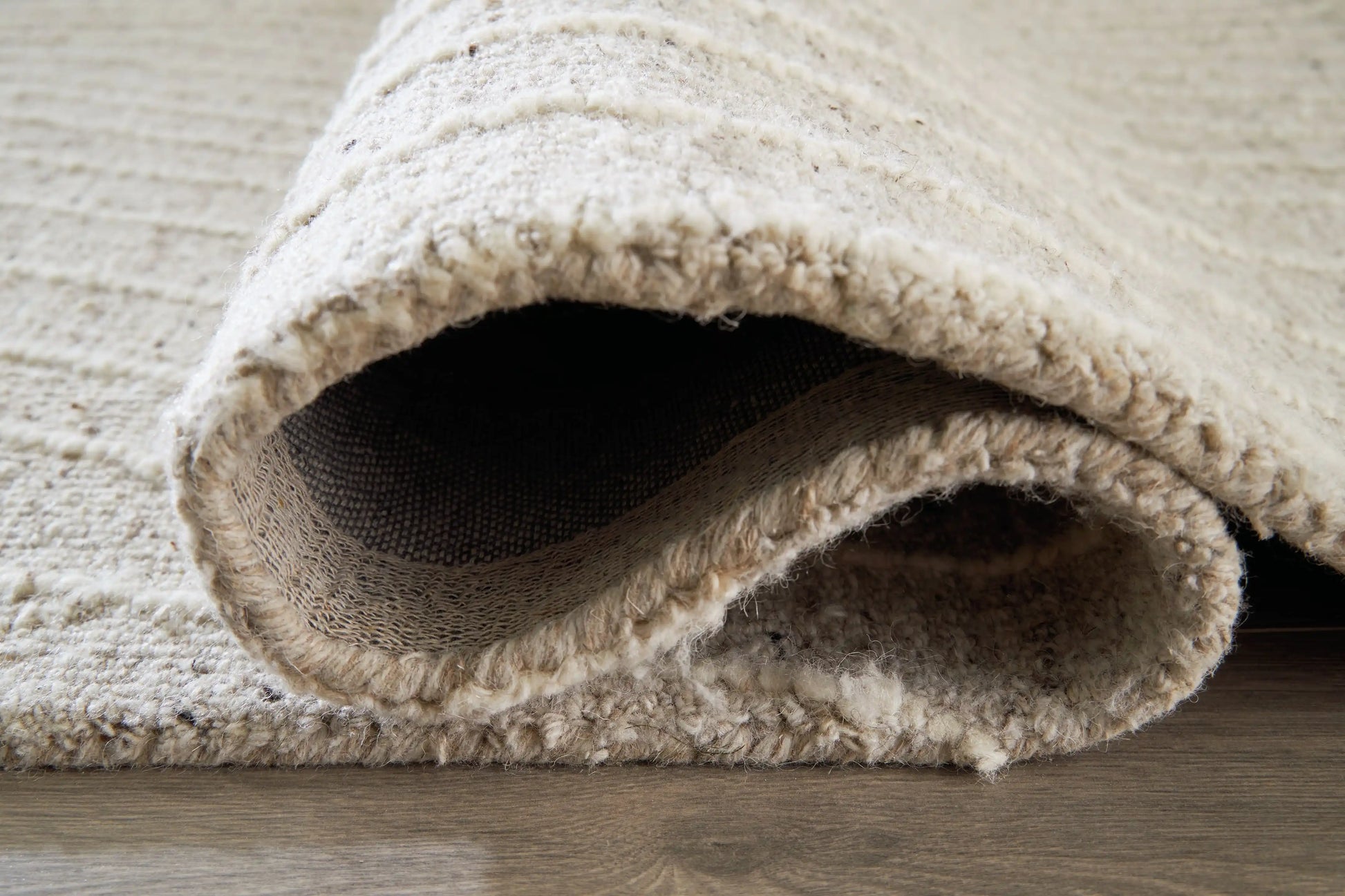 Varahill - Rug - Best Buy Furniture