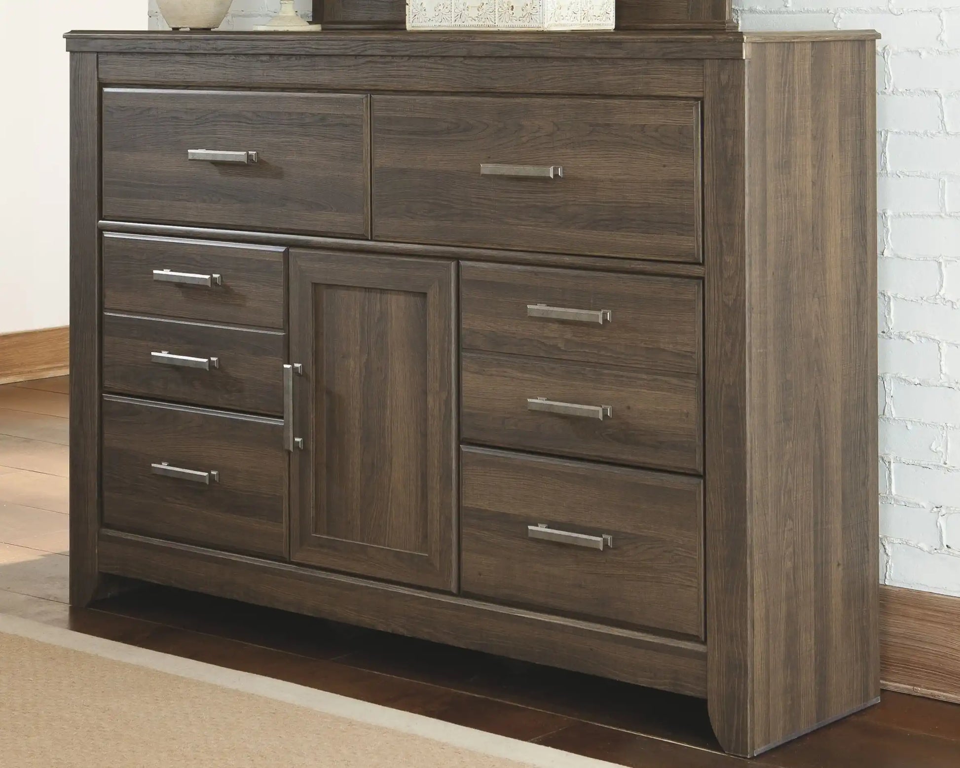 Juararo - Dresser - Best Buy Furniture