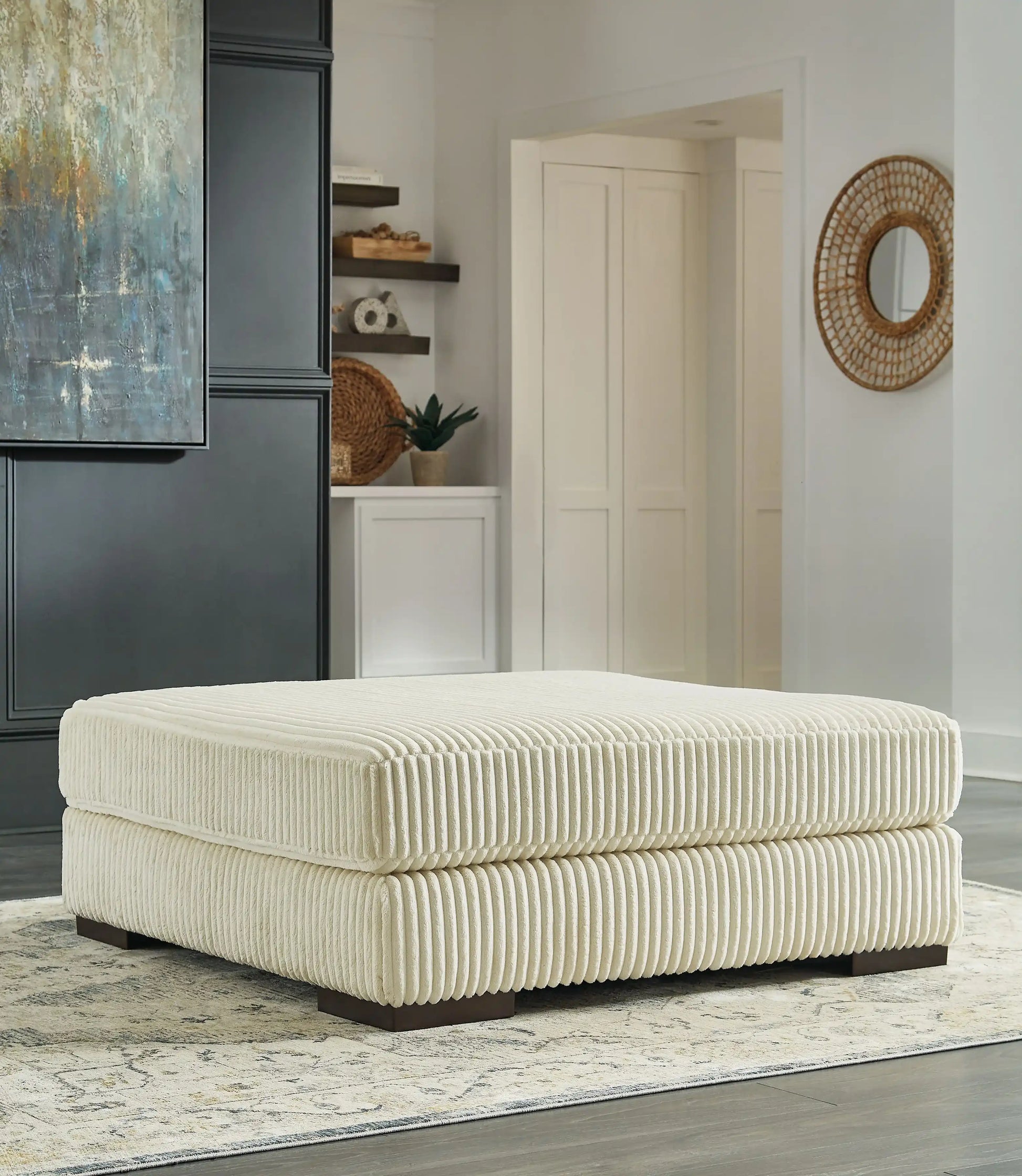 Lindyn - Oversized Accent Ottoman - Best Buy Furniture