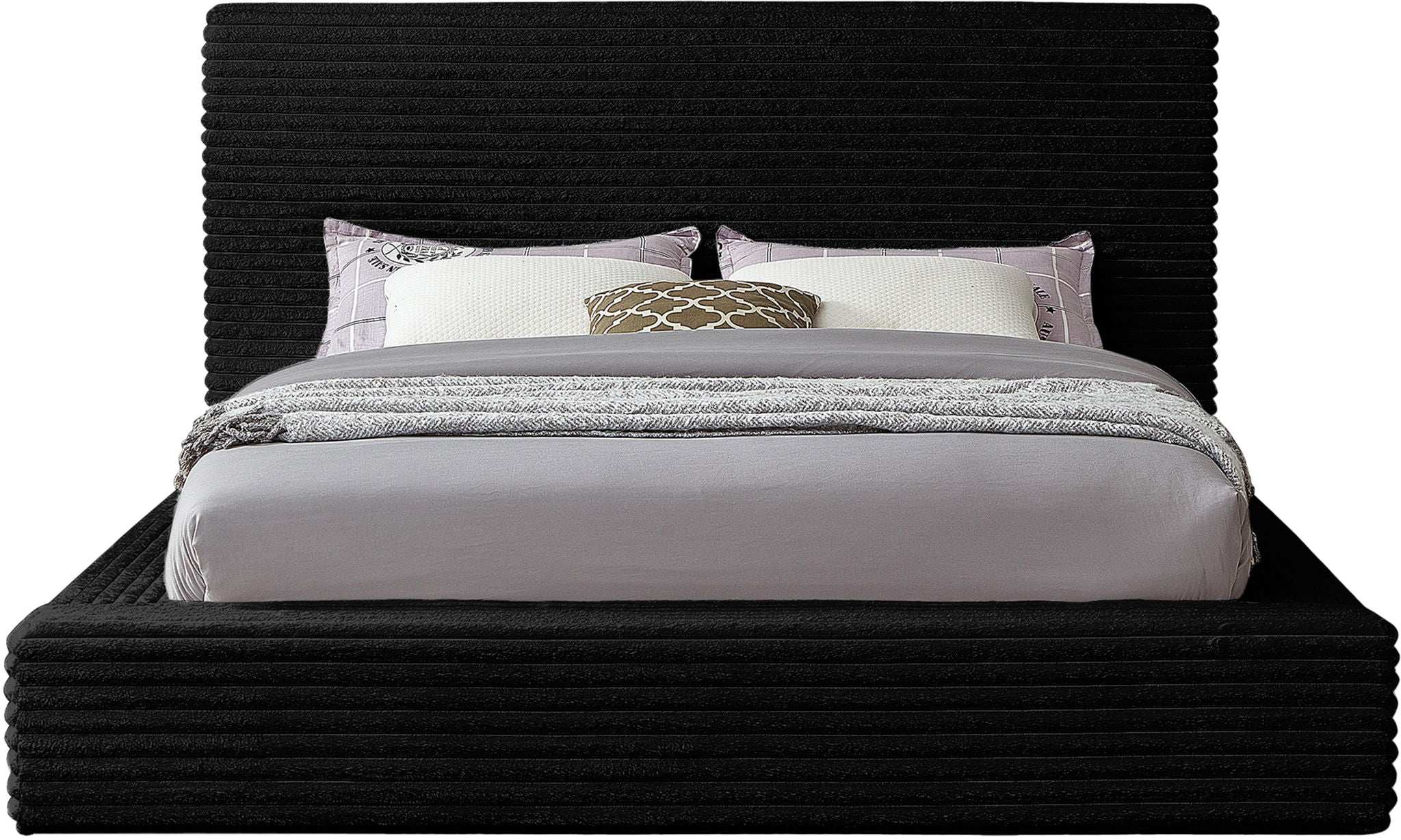 Dexter - Bed