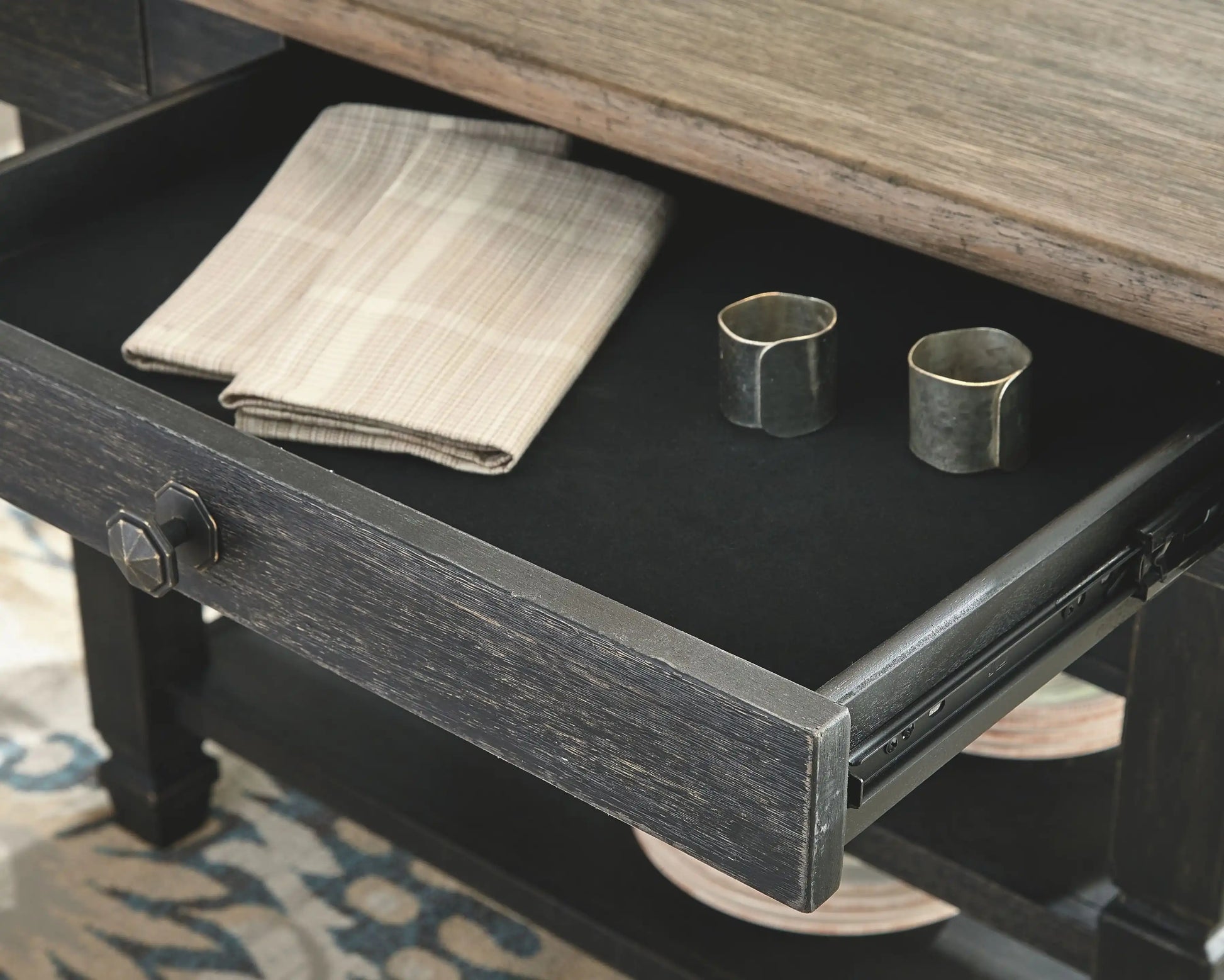 Tyler Creek - Dining Table Set - Best Buy Furniture