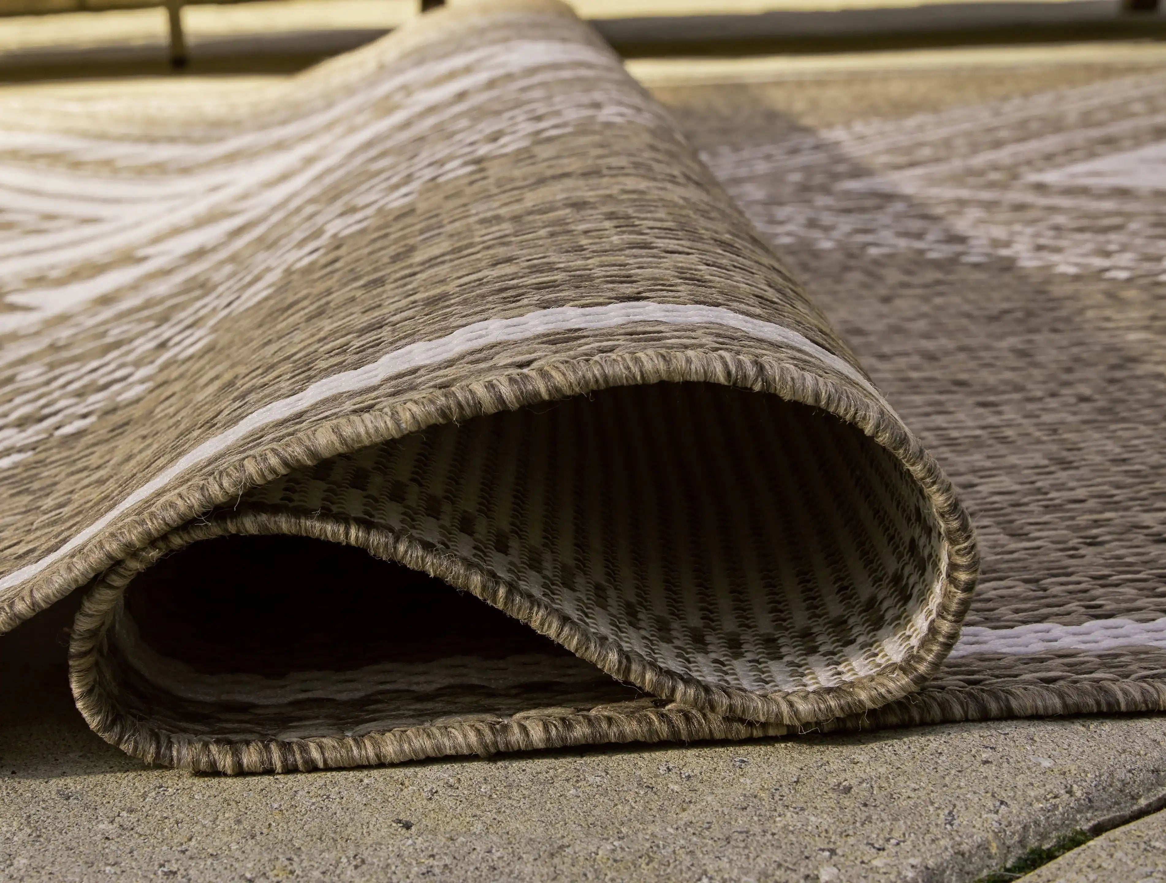 Dunsler - Rug - Best Buy Furniture