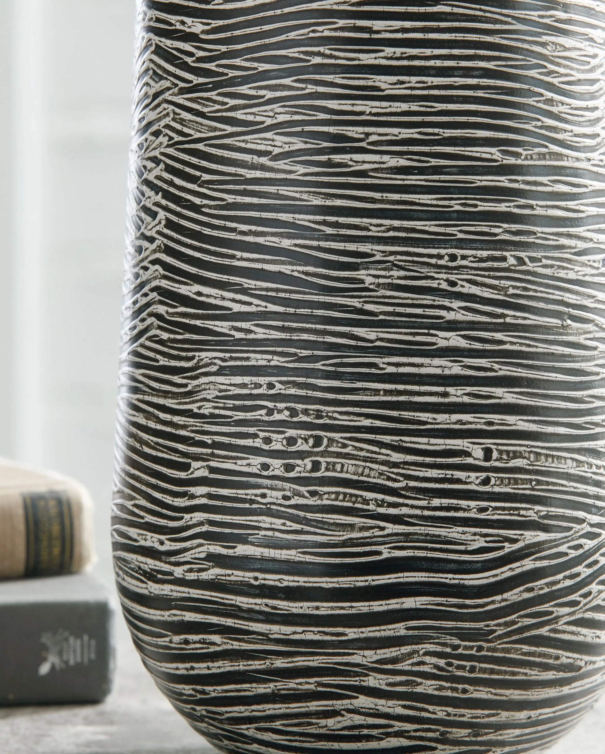 Fynn - Vase - Best Buy Furniture