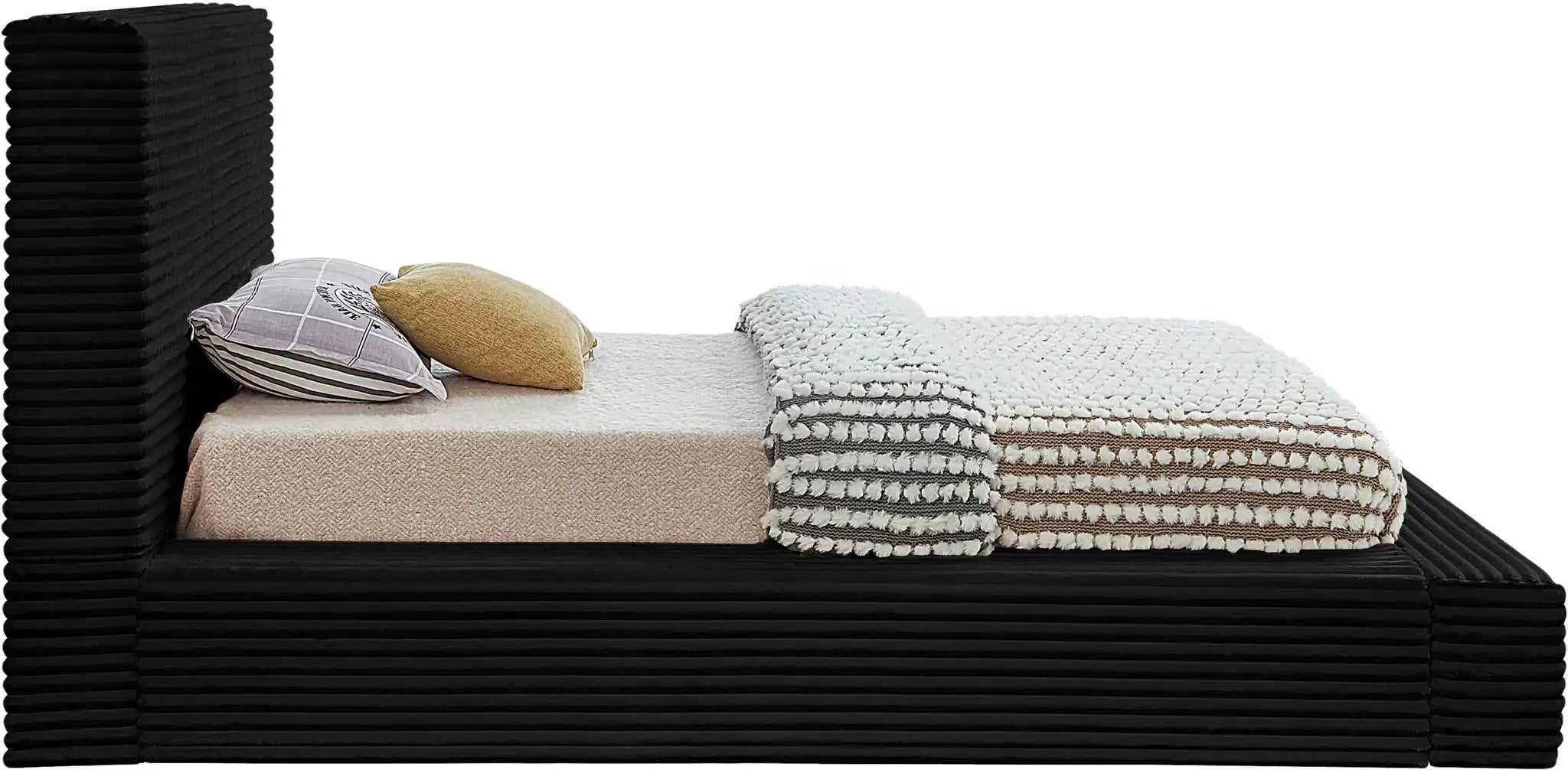Dexter - Bed