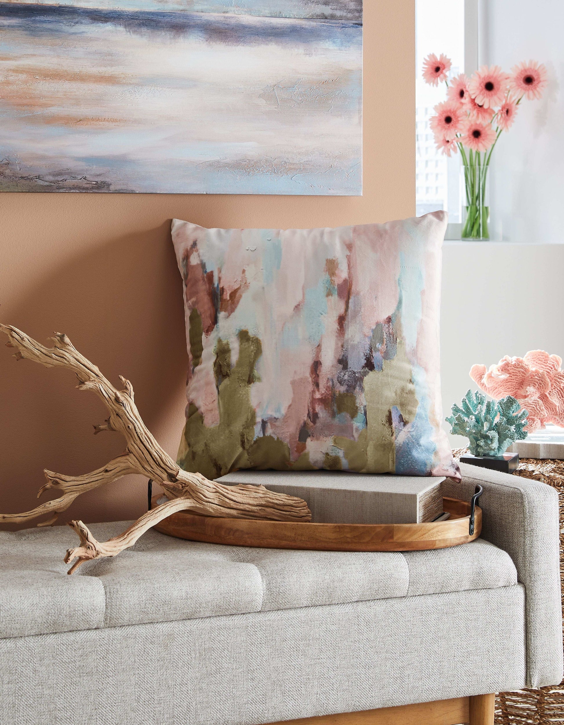 Lauretwood - Pillow - Best Buy Furniture
