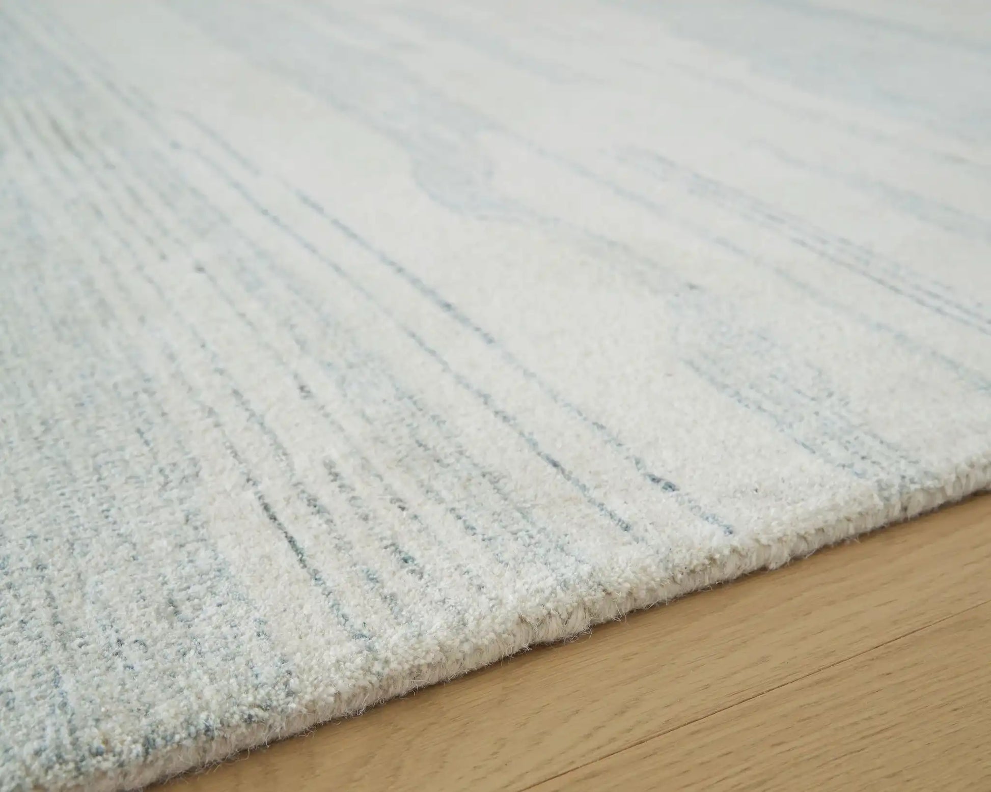 Genemost - Rug - Best Buy Furniture