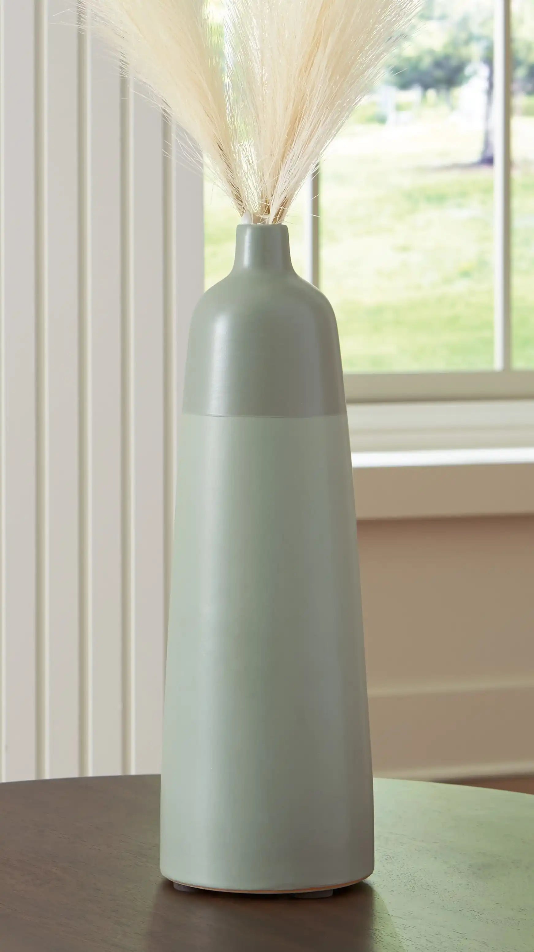 Peerland - Vase - Best Buy Furniture