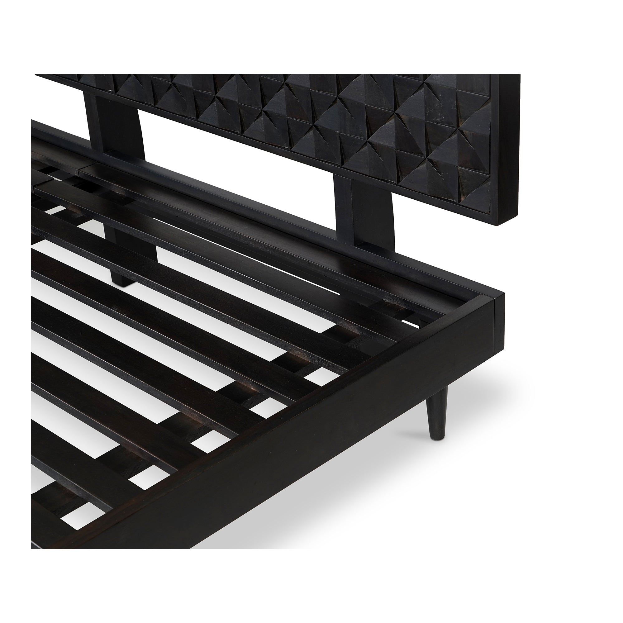 Pablo Queen Bed Black - Moes Home