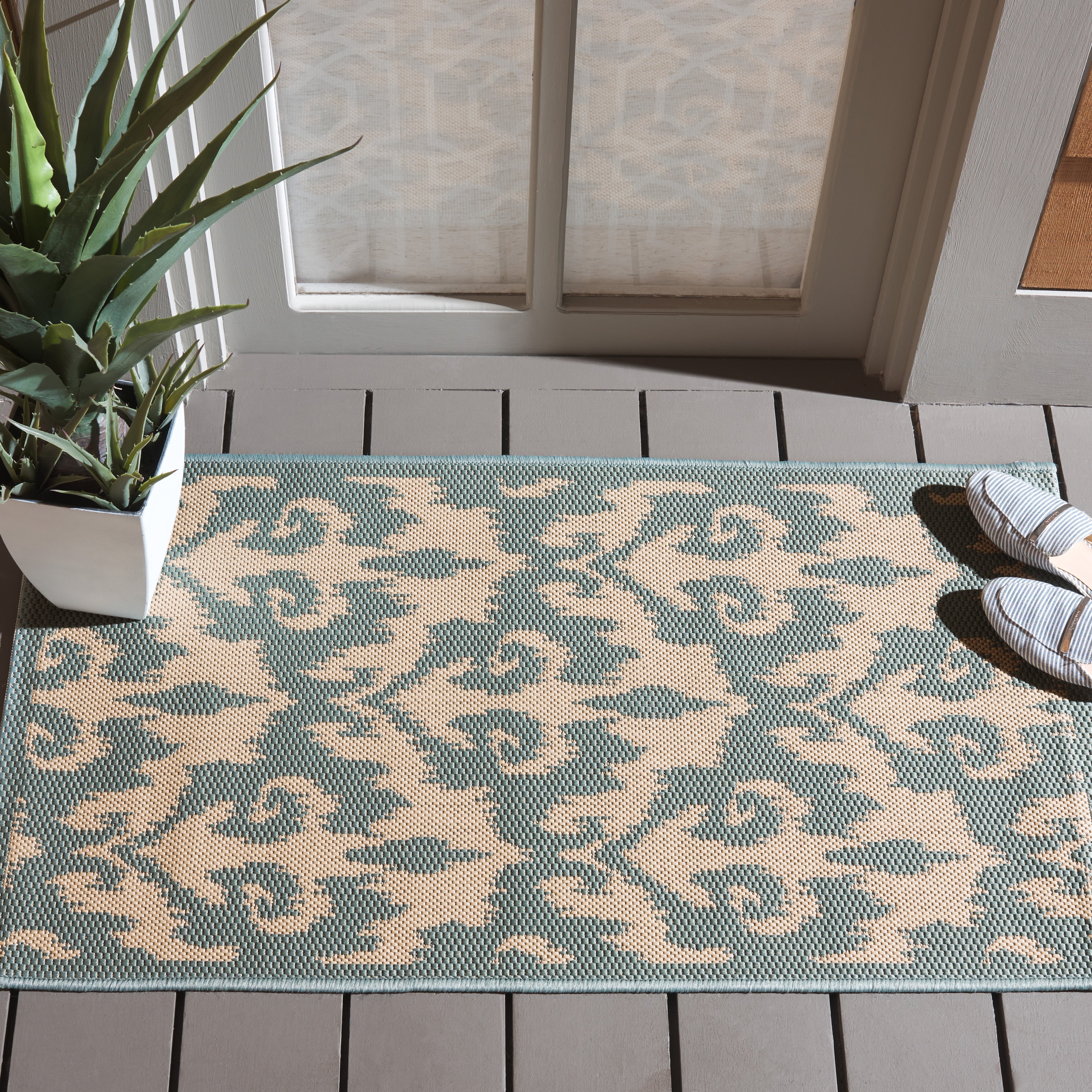 COURTYARD 6198-213 AQUA BEIGE