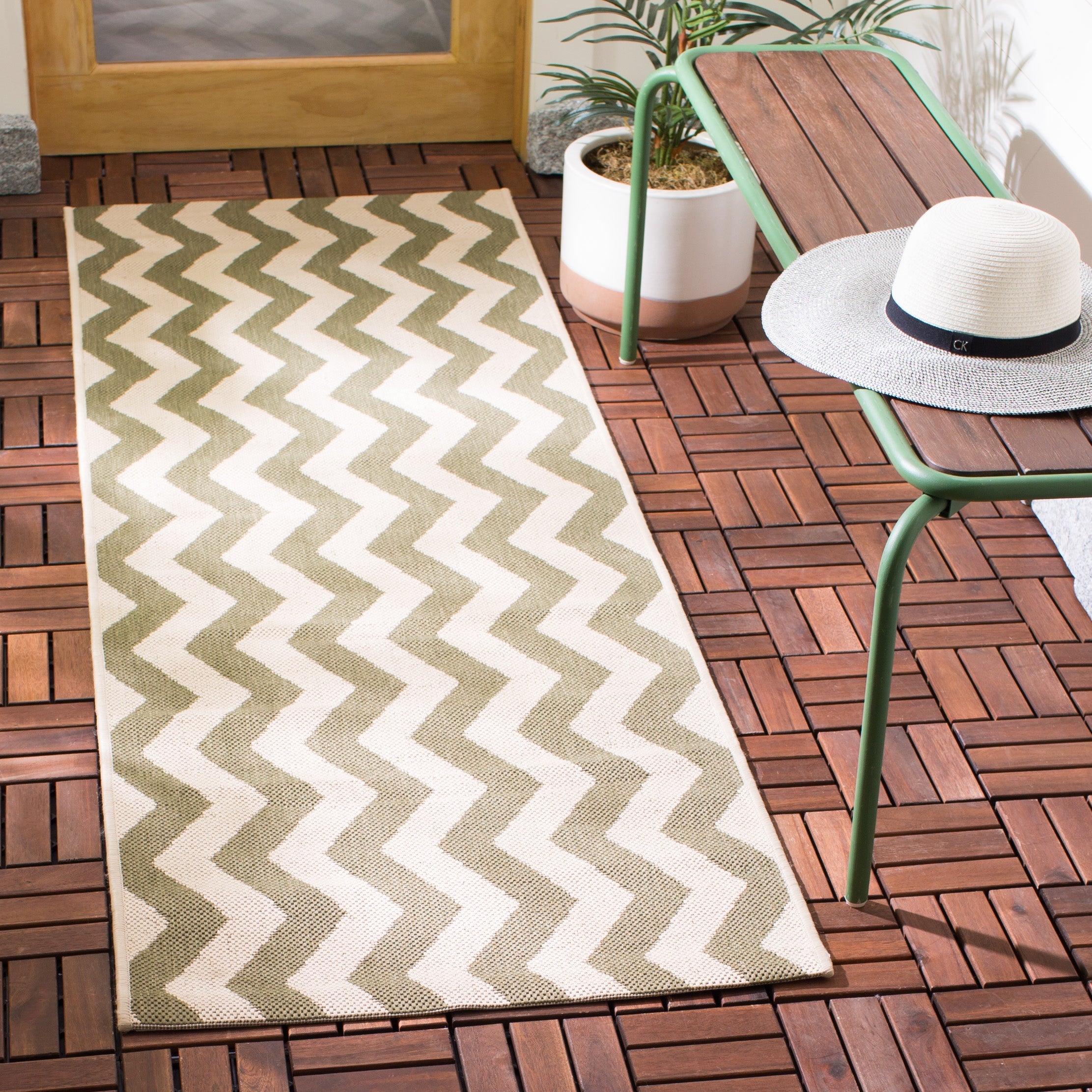 COURTYARD 6245-244 GREEN BEIGE