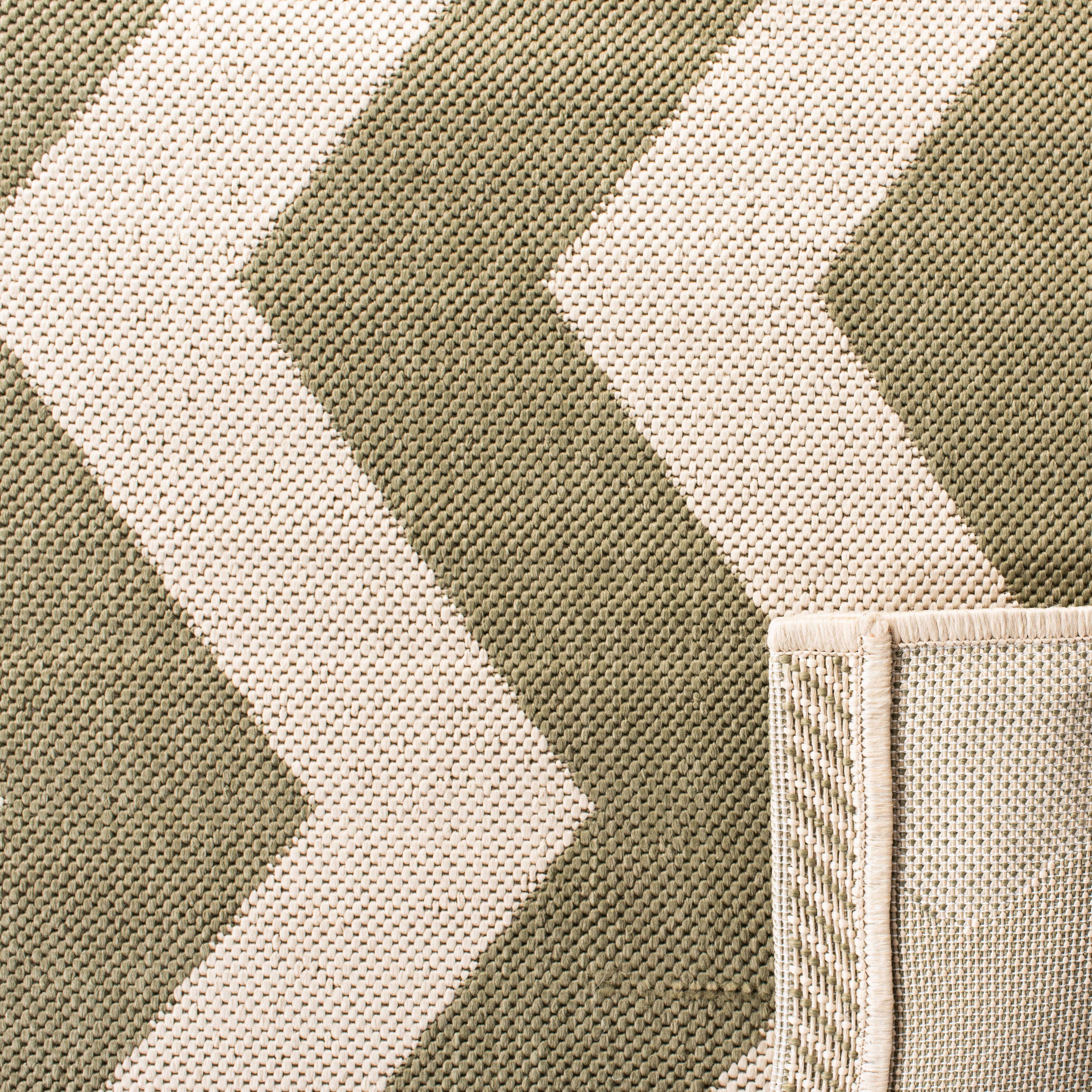 COURTYARD 6245-244 GREEN BEIGE