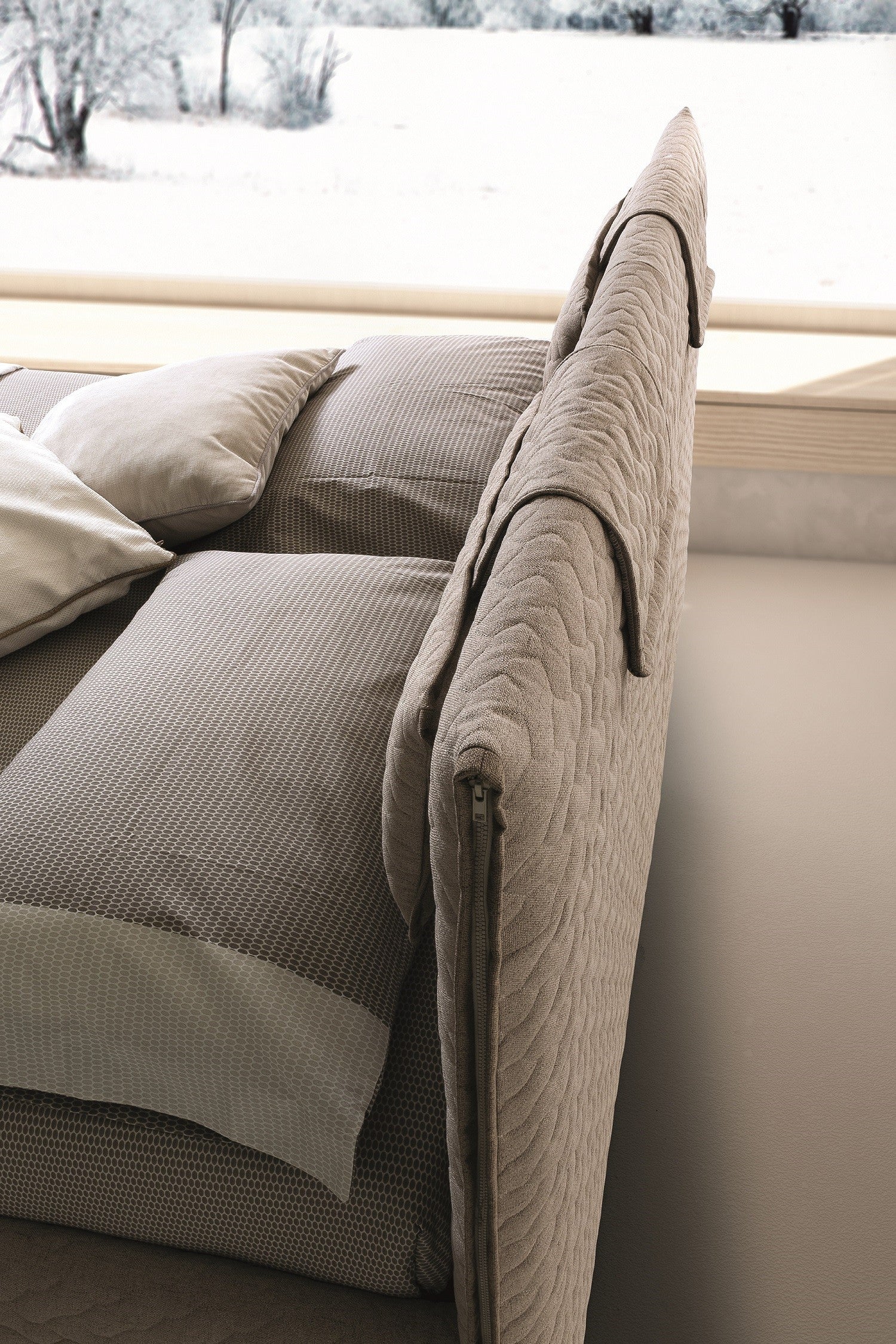Evergreen Premium Bed J&M