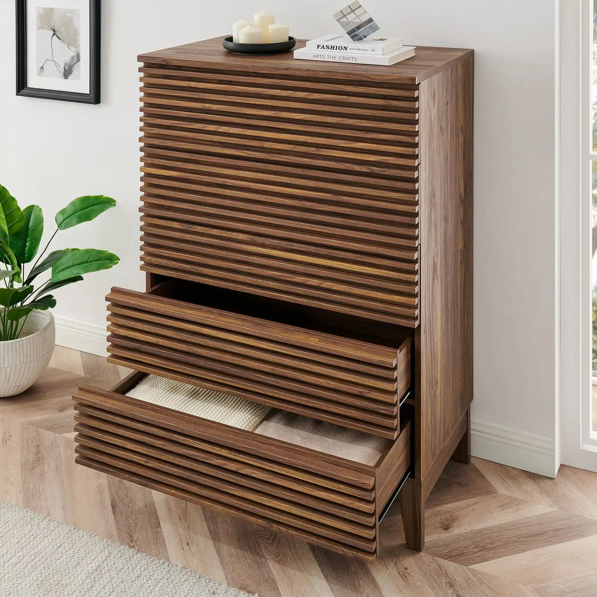 Render 5-Drawer Chest - Best Buy Furniture