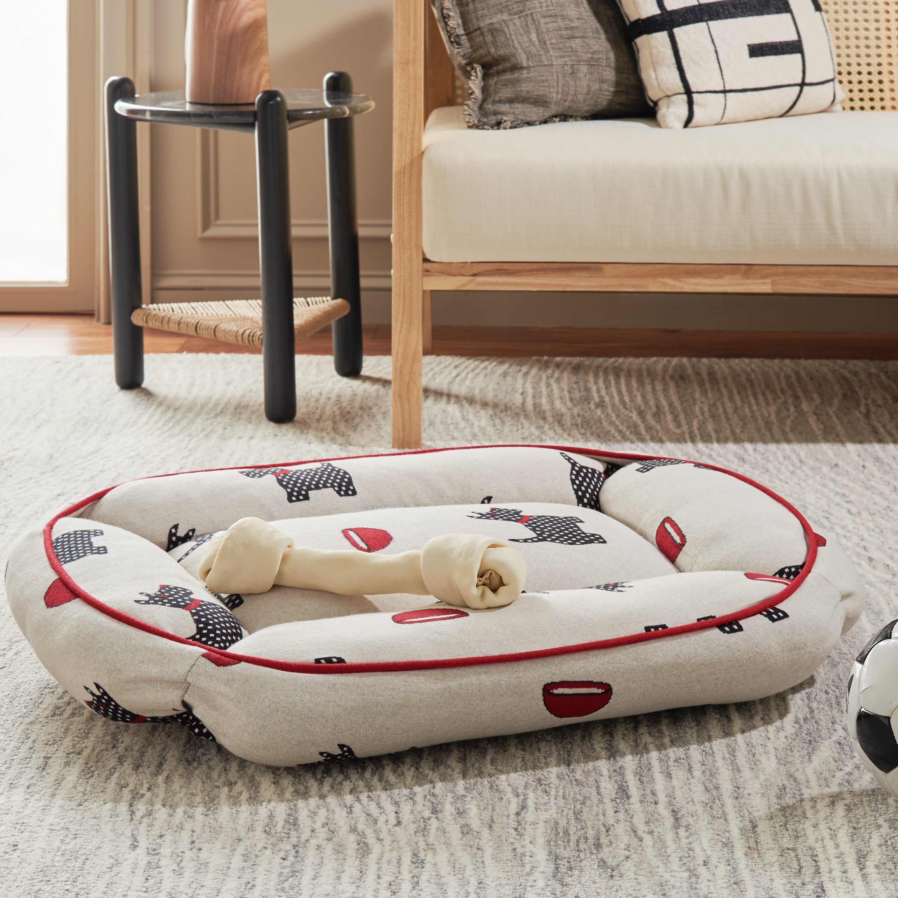GROVER DOG BED