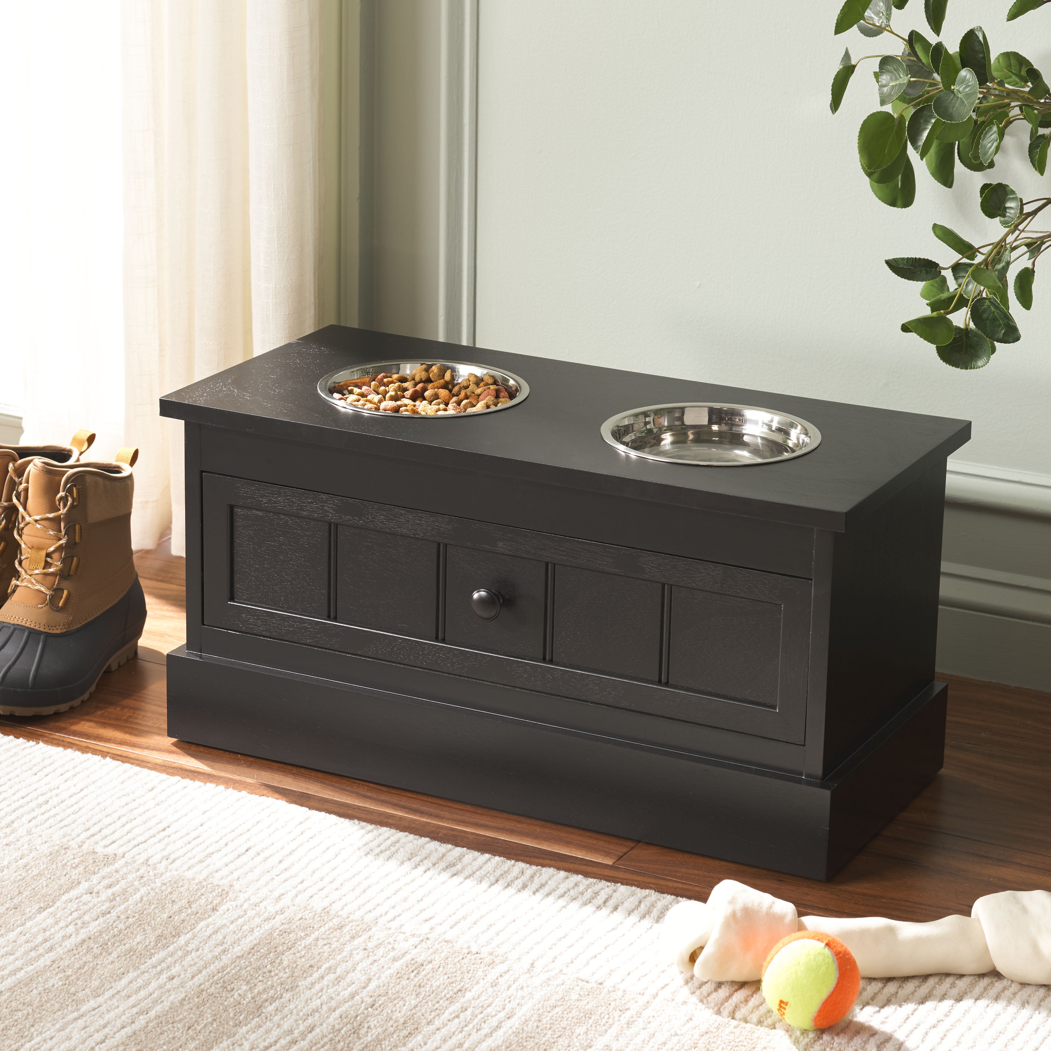 Boomer Pet Feeder With Drawer/Natural