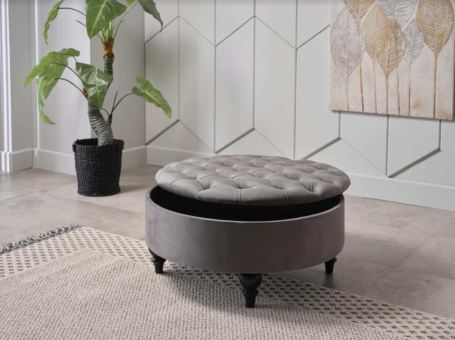 Suave Storage Ottoman - Best Buy Furniture