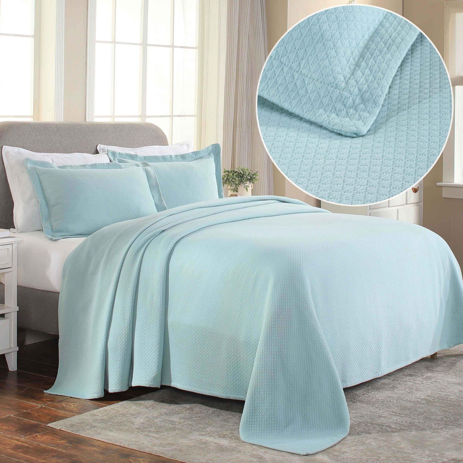 Solitaire Jacquard Matelassé Cotton Diamond Solitaire Bedspread Set - Bedspread by Superior Brand