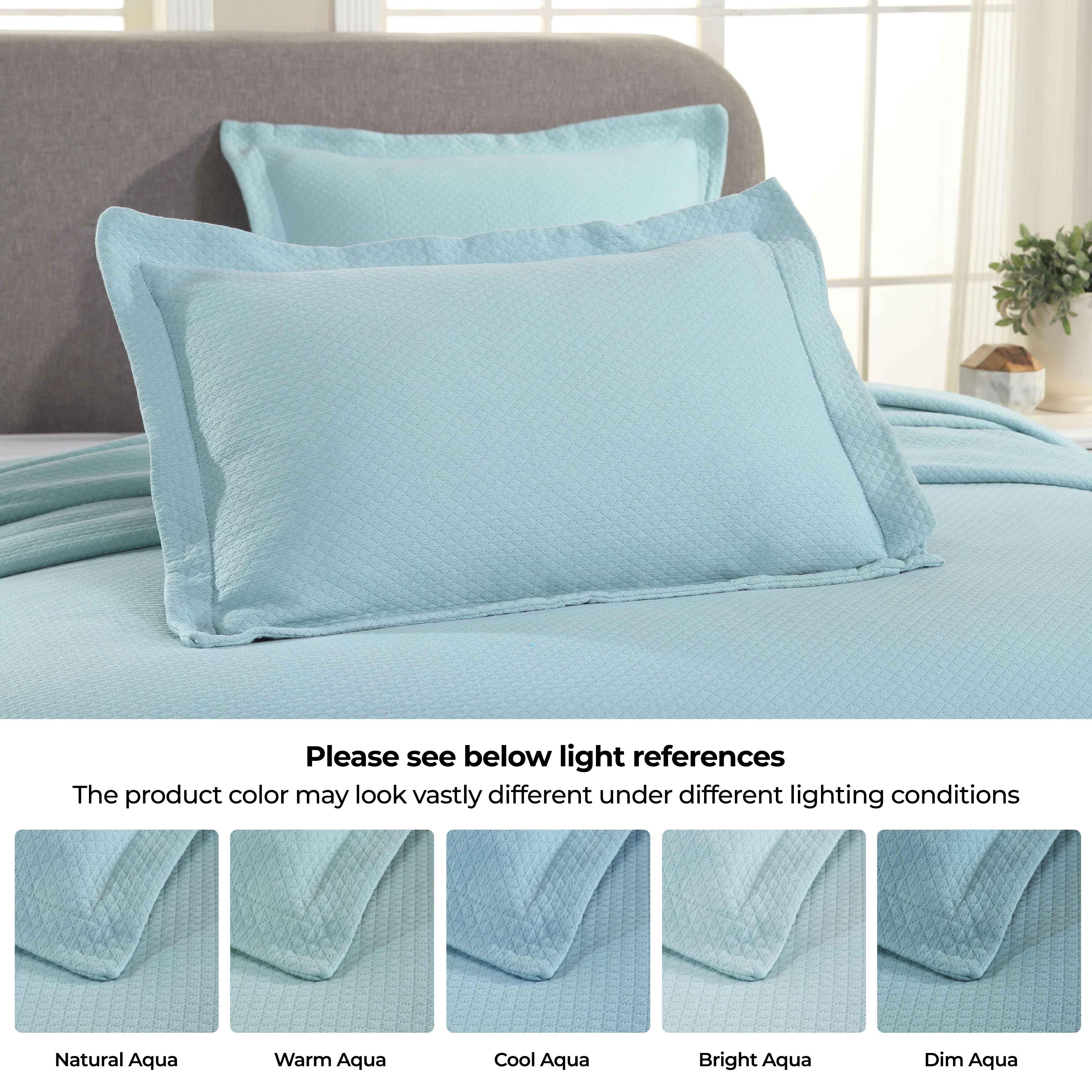 Solitaire Jacquard Matelassé Cotton Diamond Solitaire Bedspread Set - Bedspread by Superior Brand