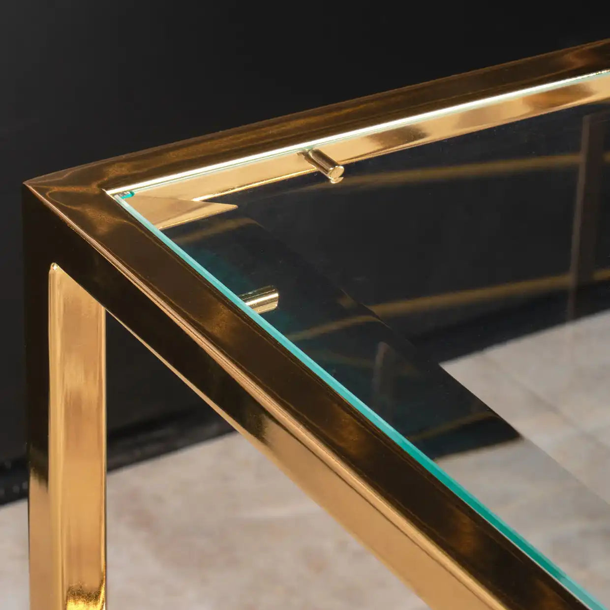 Savannah Breeze - End Table - Bright Gold - Best Buy Furniture