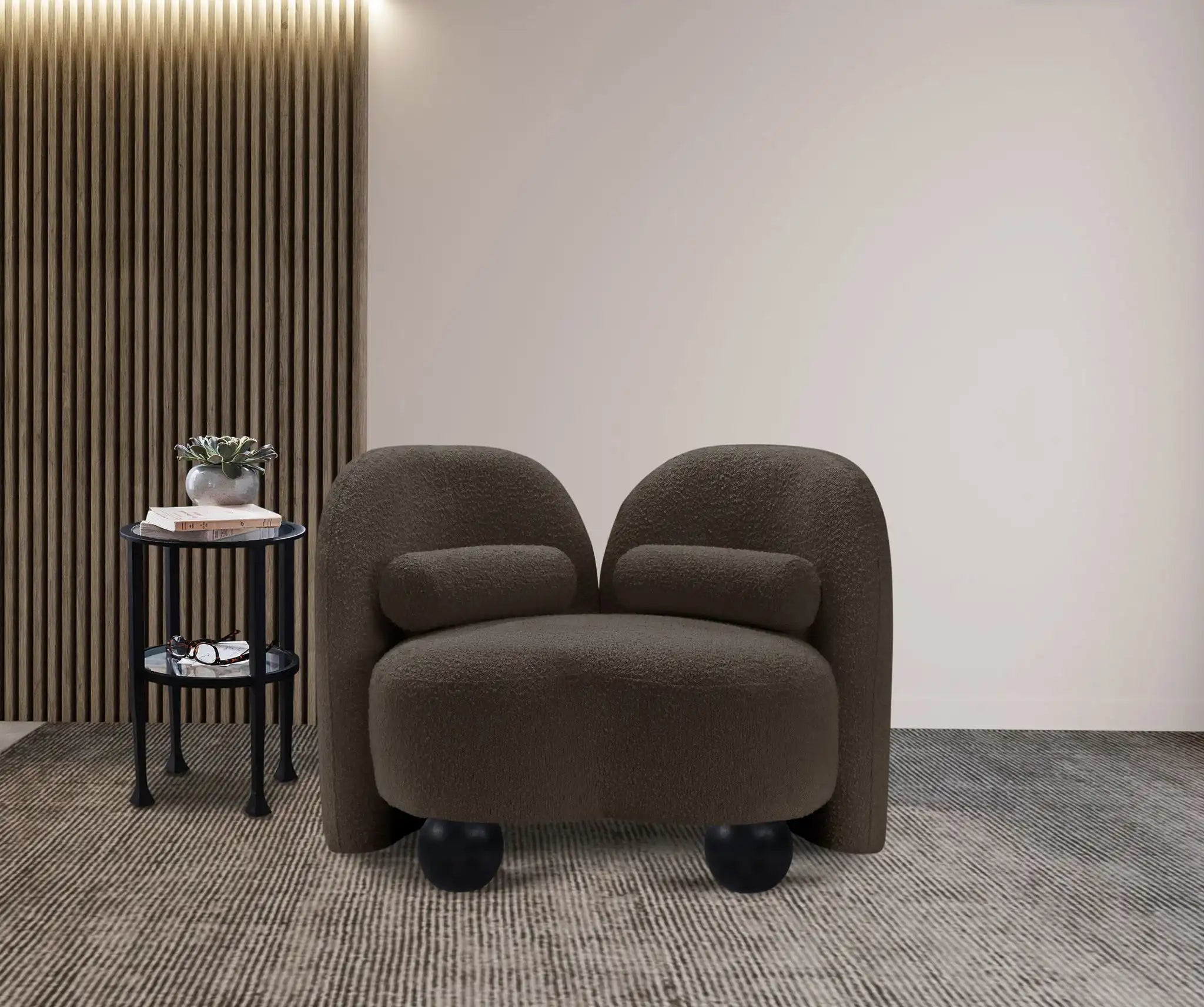 Daphne - Boucle Chair