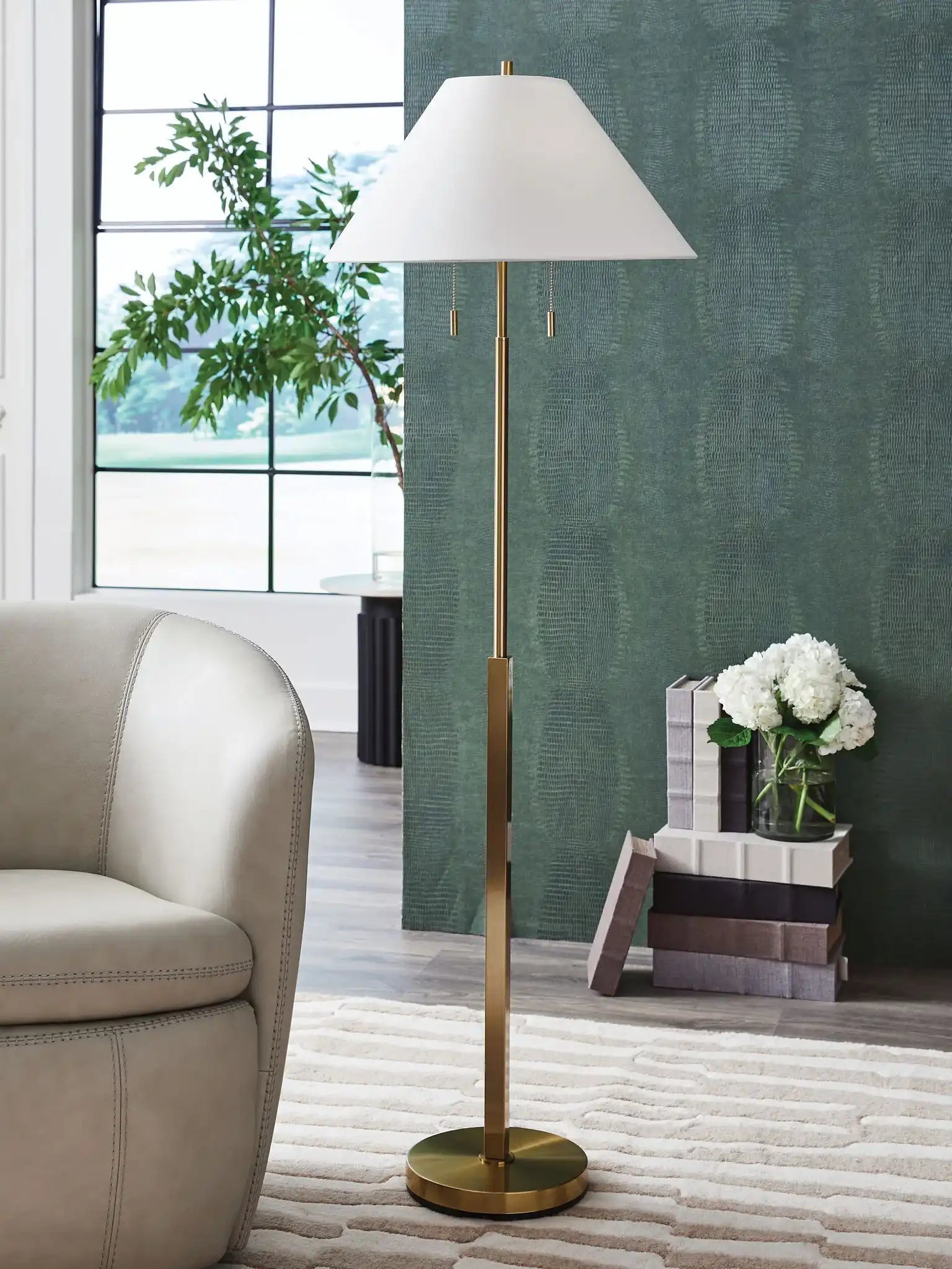 Haigwood - Metal Lamp - Best Buy Furniture
