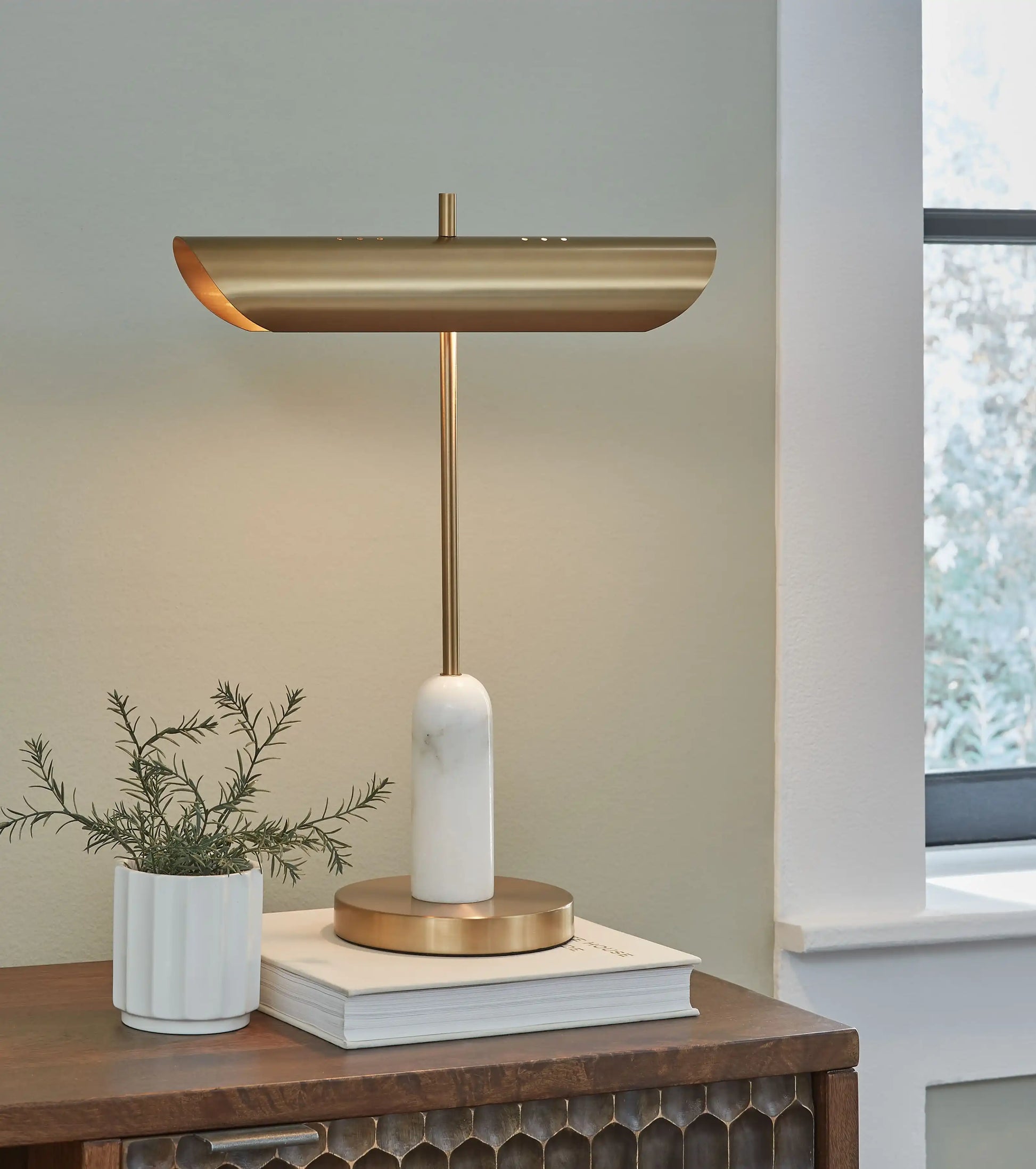 Rowleigh - Marble Desk Lamp - Gold Finish / White - Best Buy Furniture