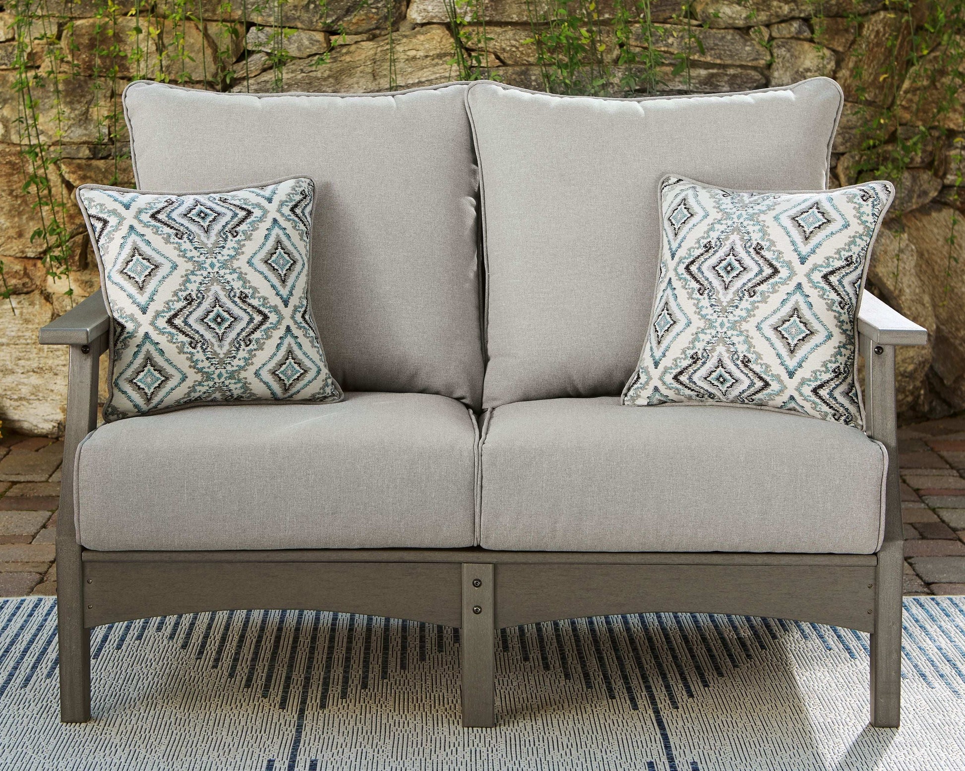 Visola - Loveseat w/Cushion - Gray - Best Buy Furniture