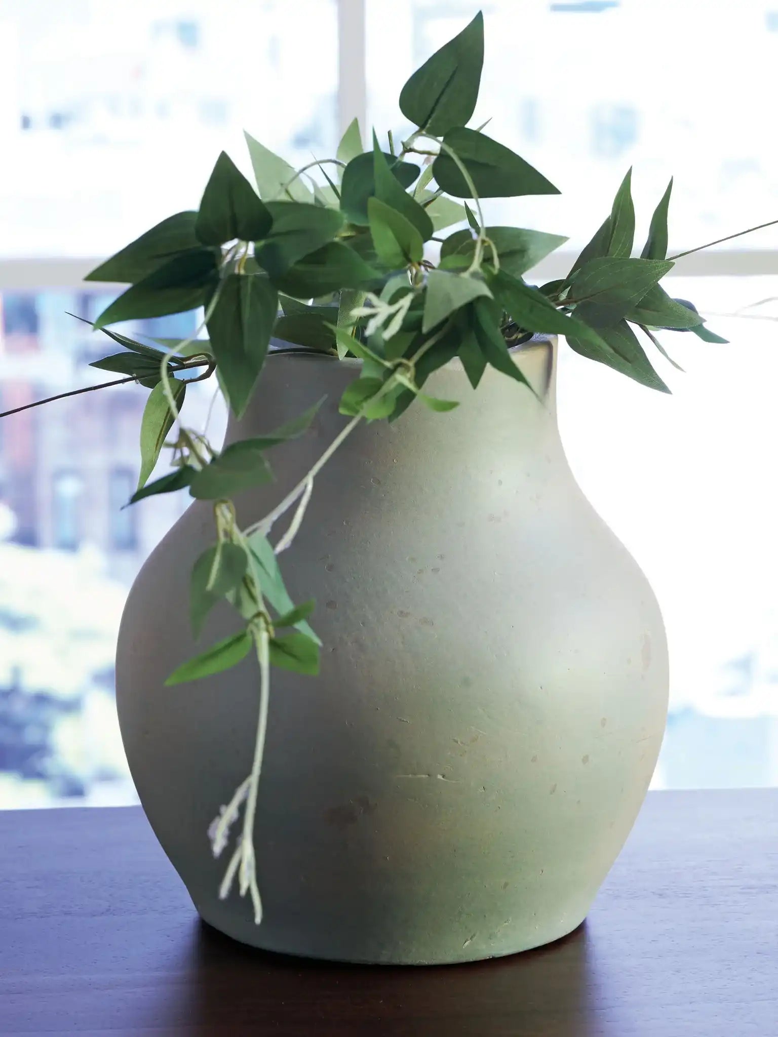 Baychester - Vase - Best Buy Furniture