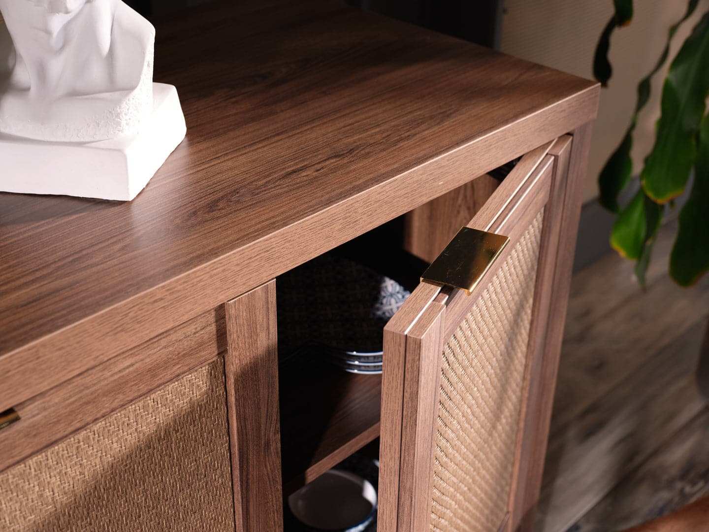 Arden Console - Best Buy Furniture