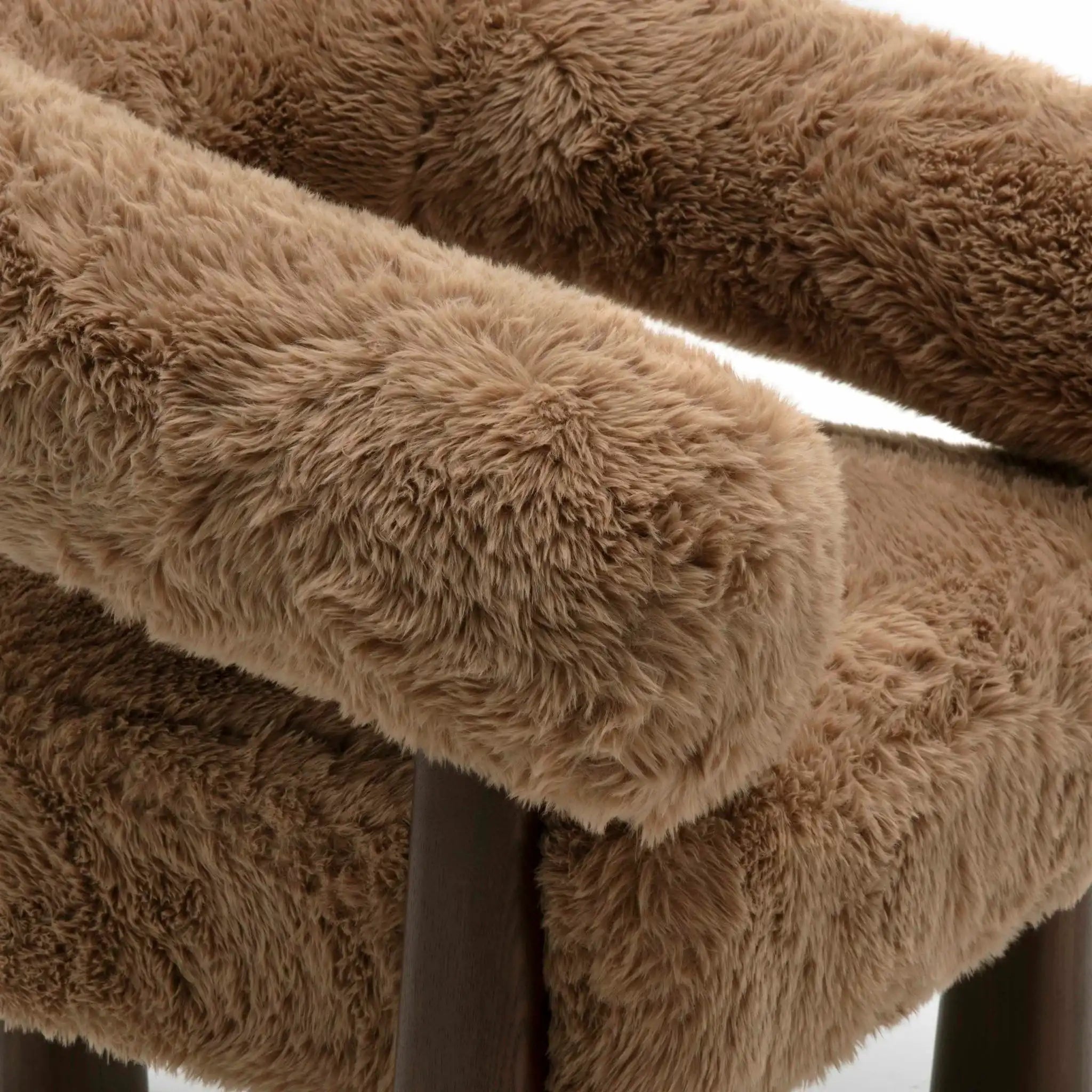 Spara - Straight Accent Chair