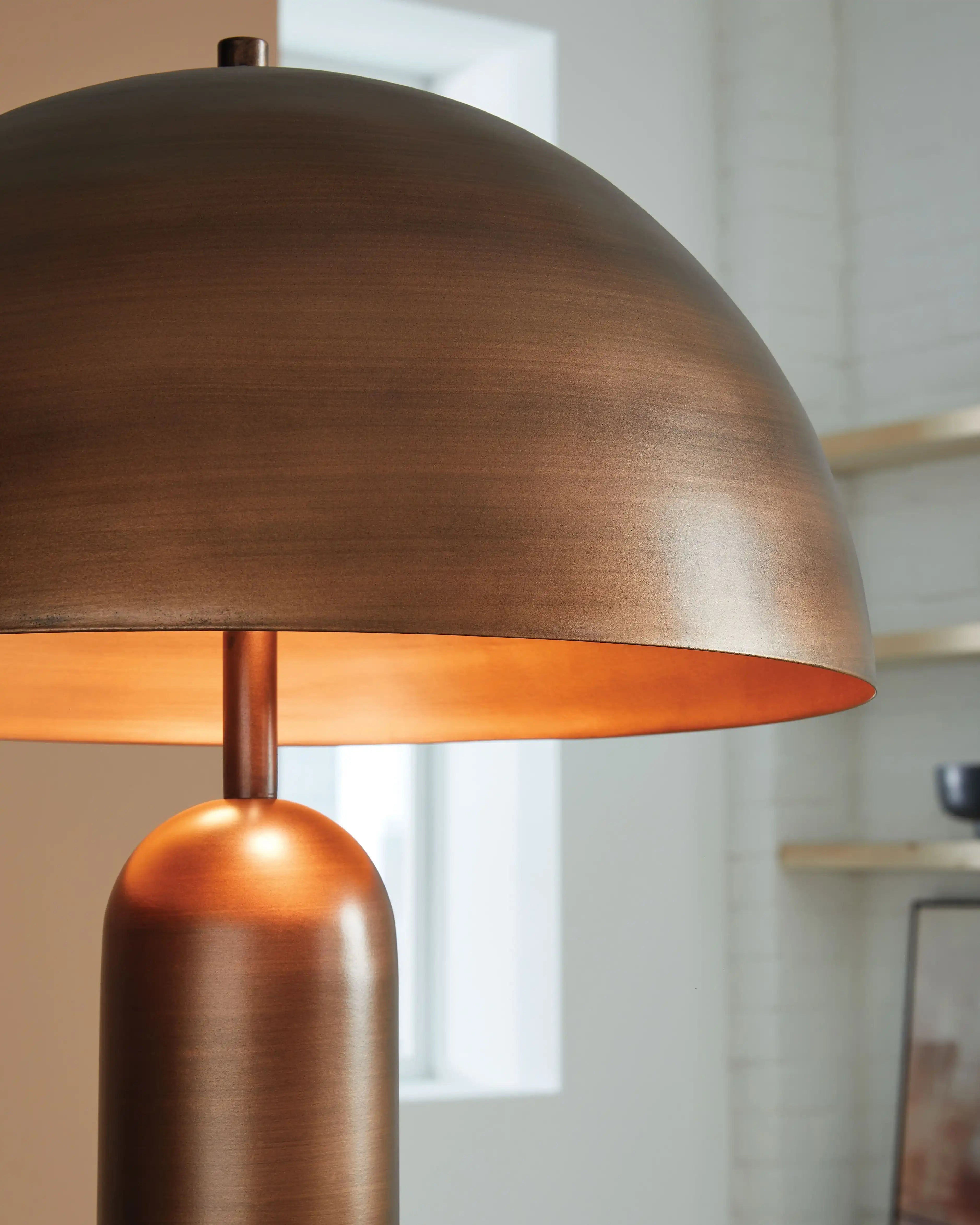 Wendfield - Metal Lamp - Best Buy Furniture