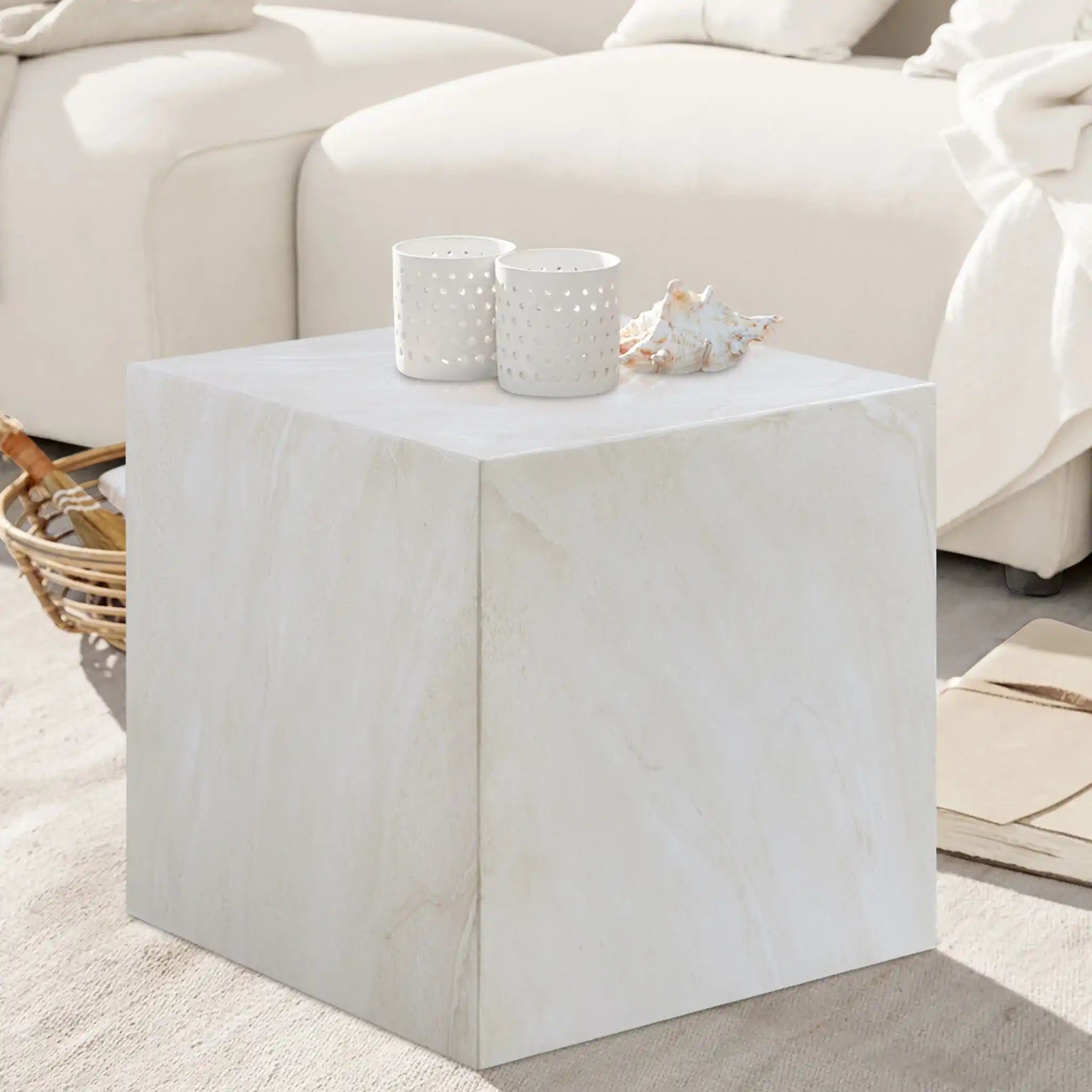 Piazza - Table