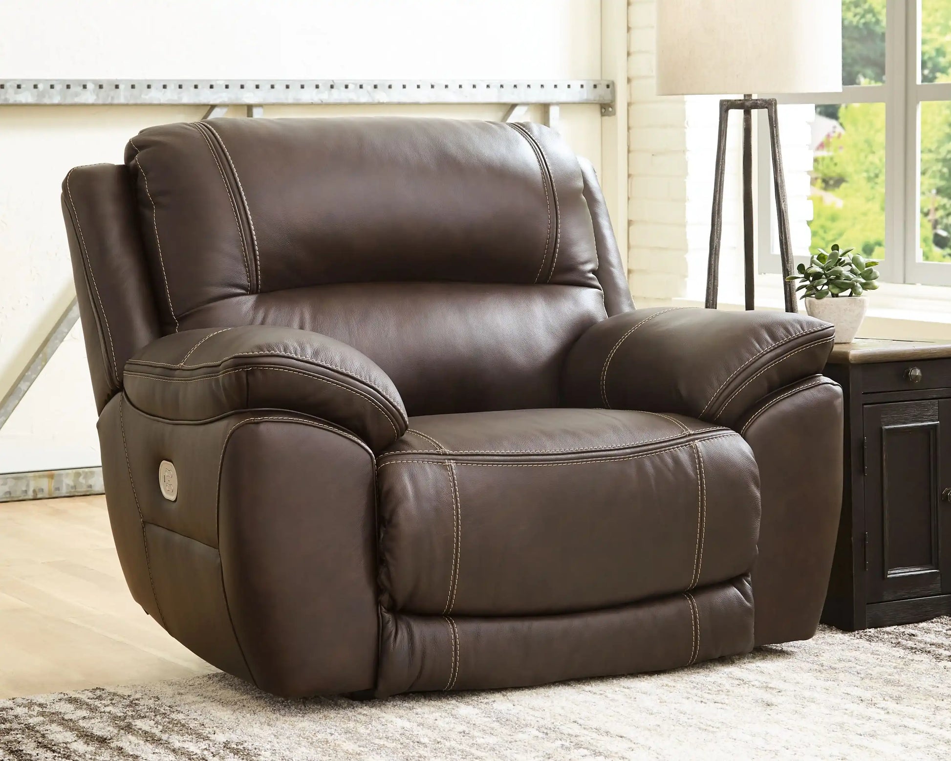 Dunleith - Zero Wall Recliner w/PWR HDRST - Chocolate - Best Buy Furniture