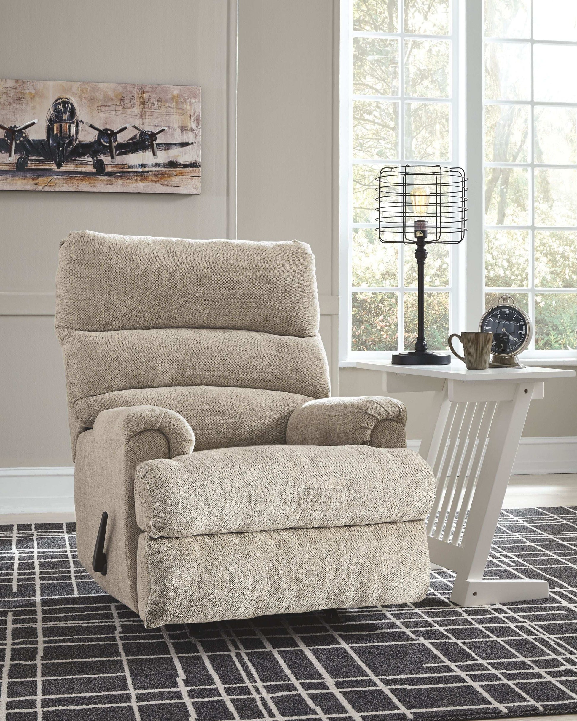 Man Fort - Rocker Recliner - Best Buy Furniture