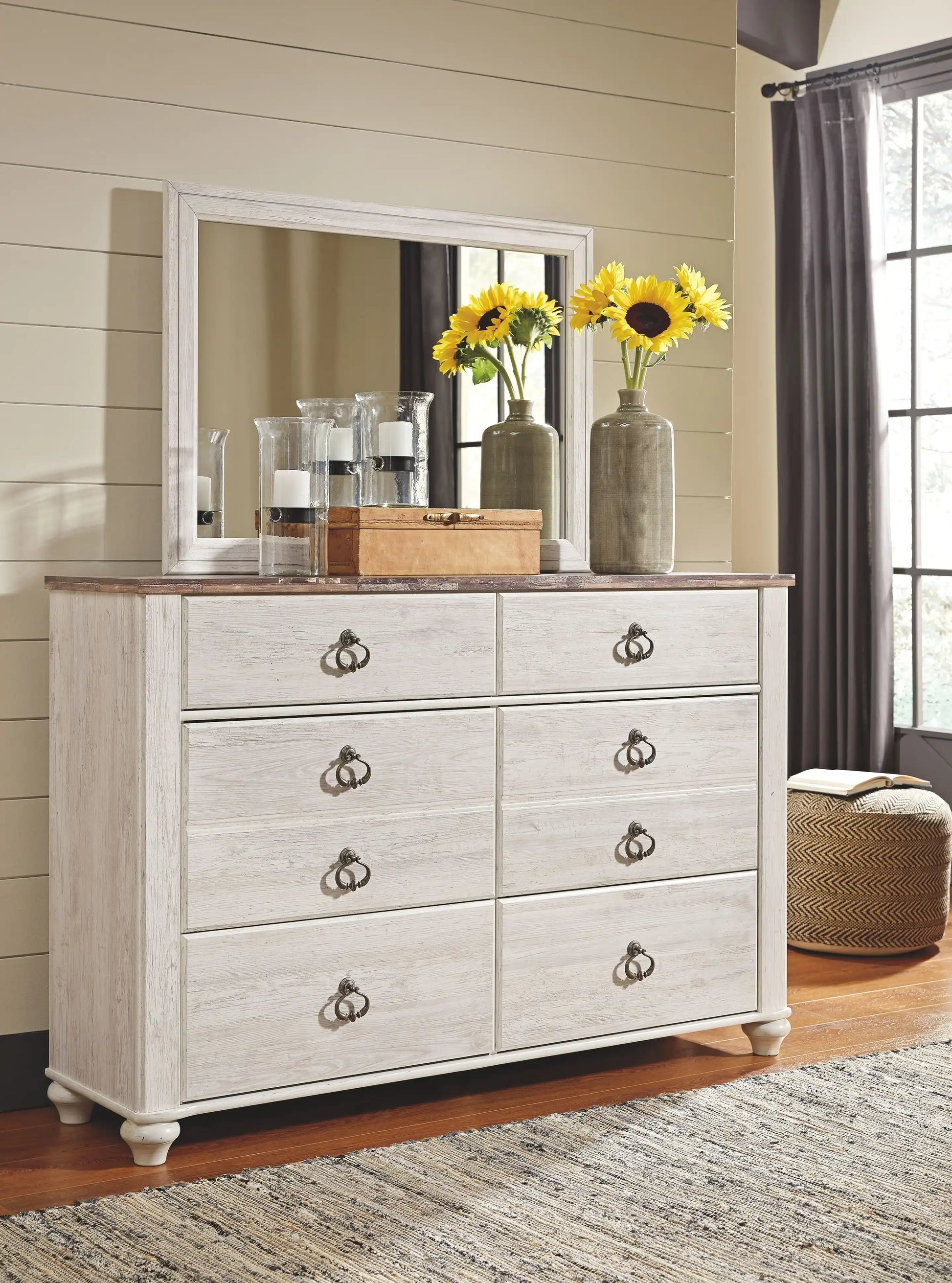 Willowton - Sleigh Bedroom Set - Best Buy Furniture