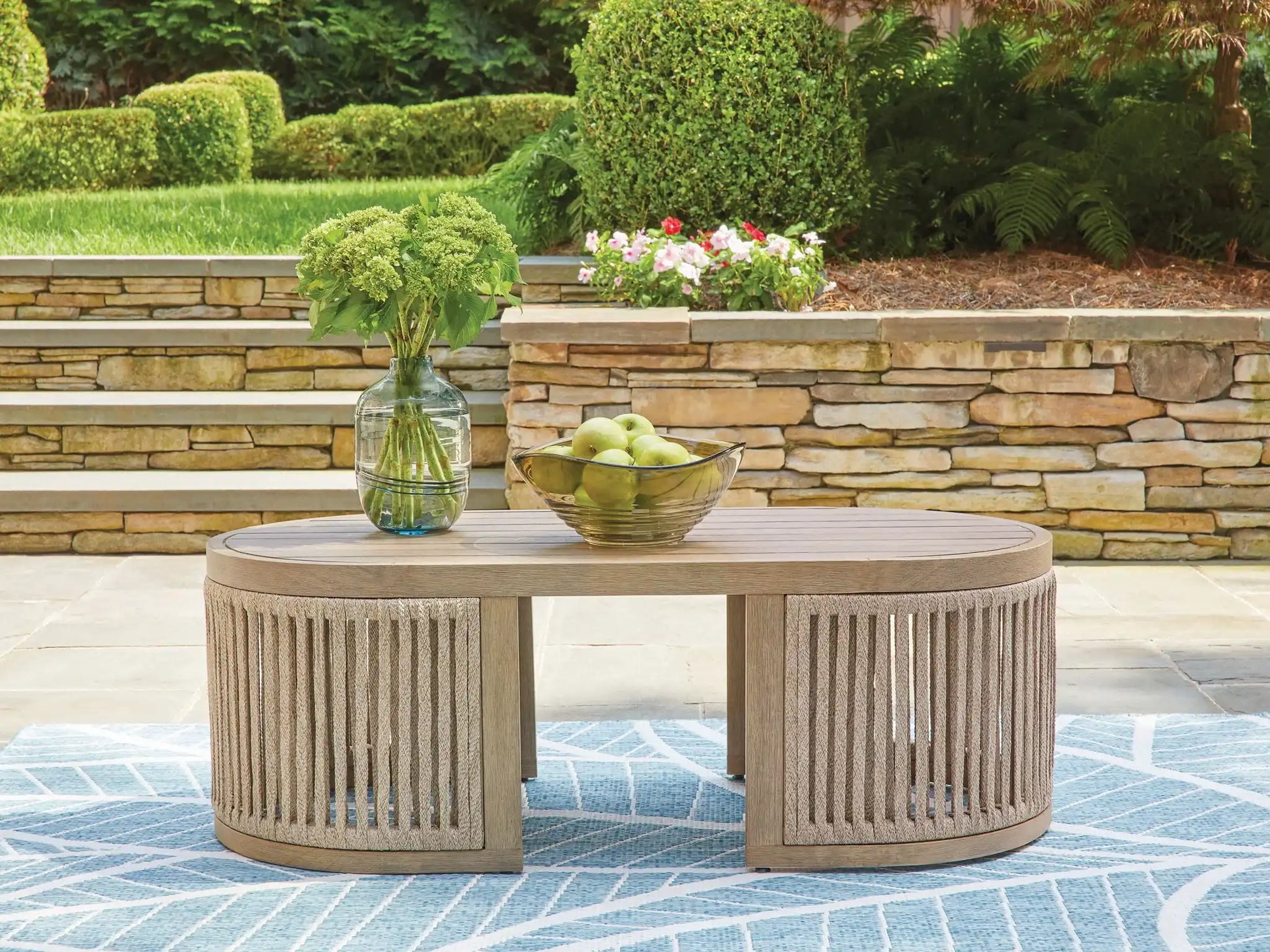 Serena Shores - Rectangular Cocktail Table - Beige - Best Buy Furniture