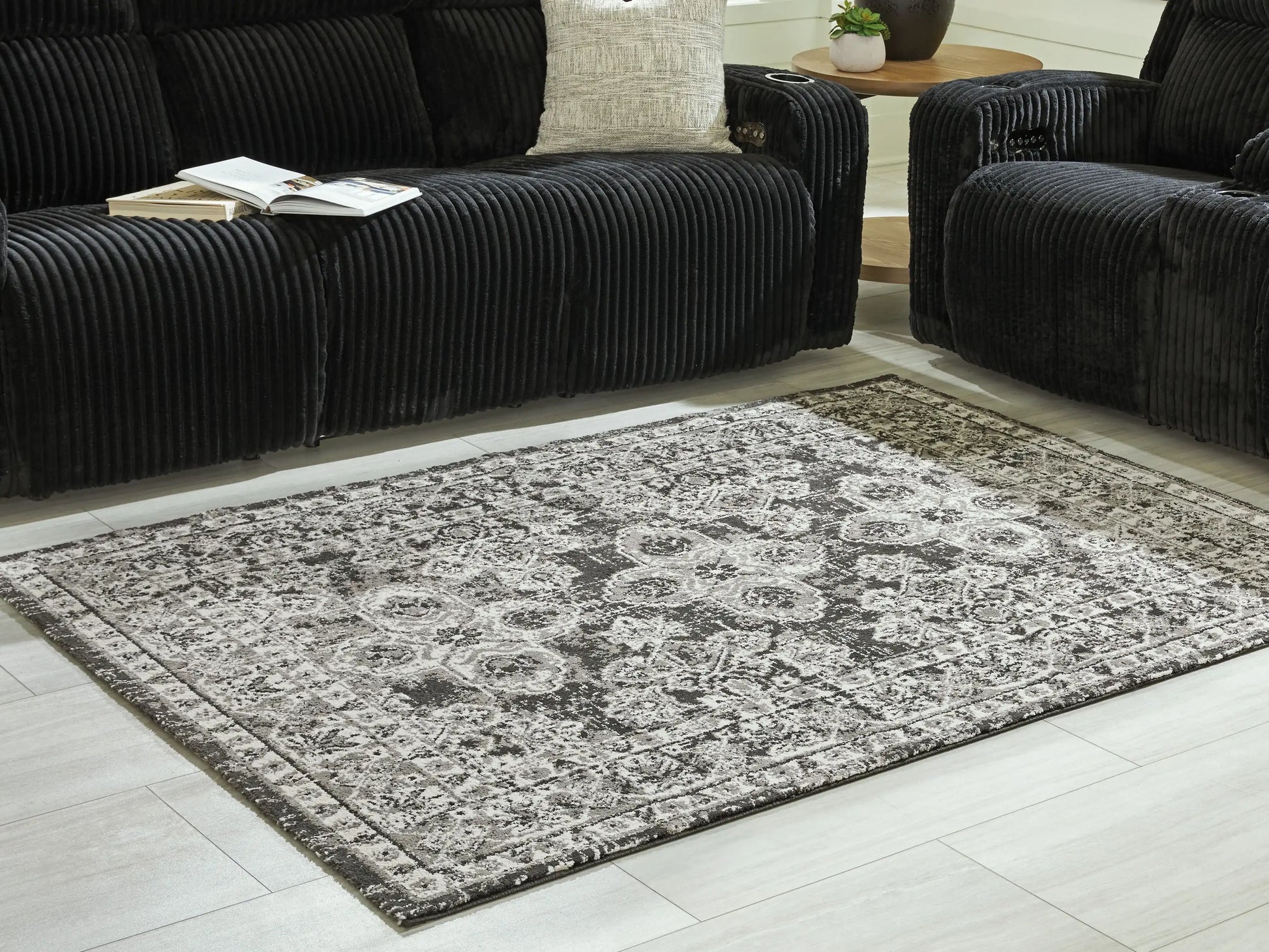 Glennisman - Rug - Best Buy Furniture