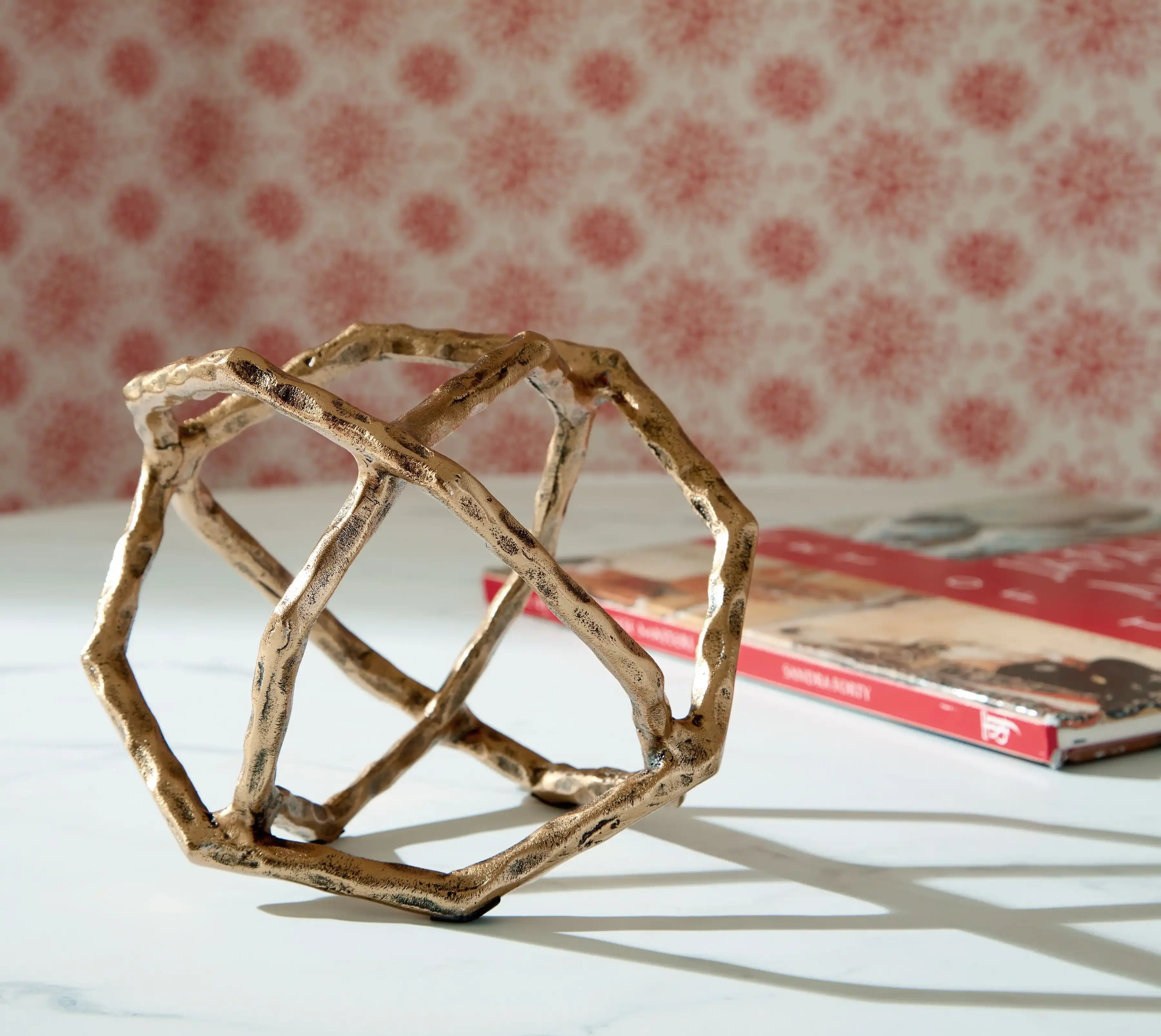 Laddington - Sculpture - Best Buy Furniture