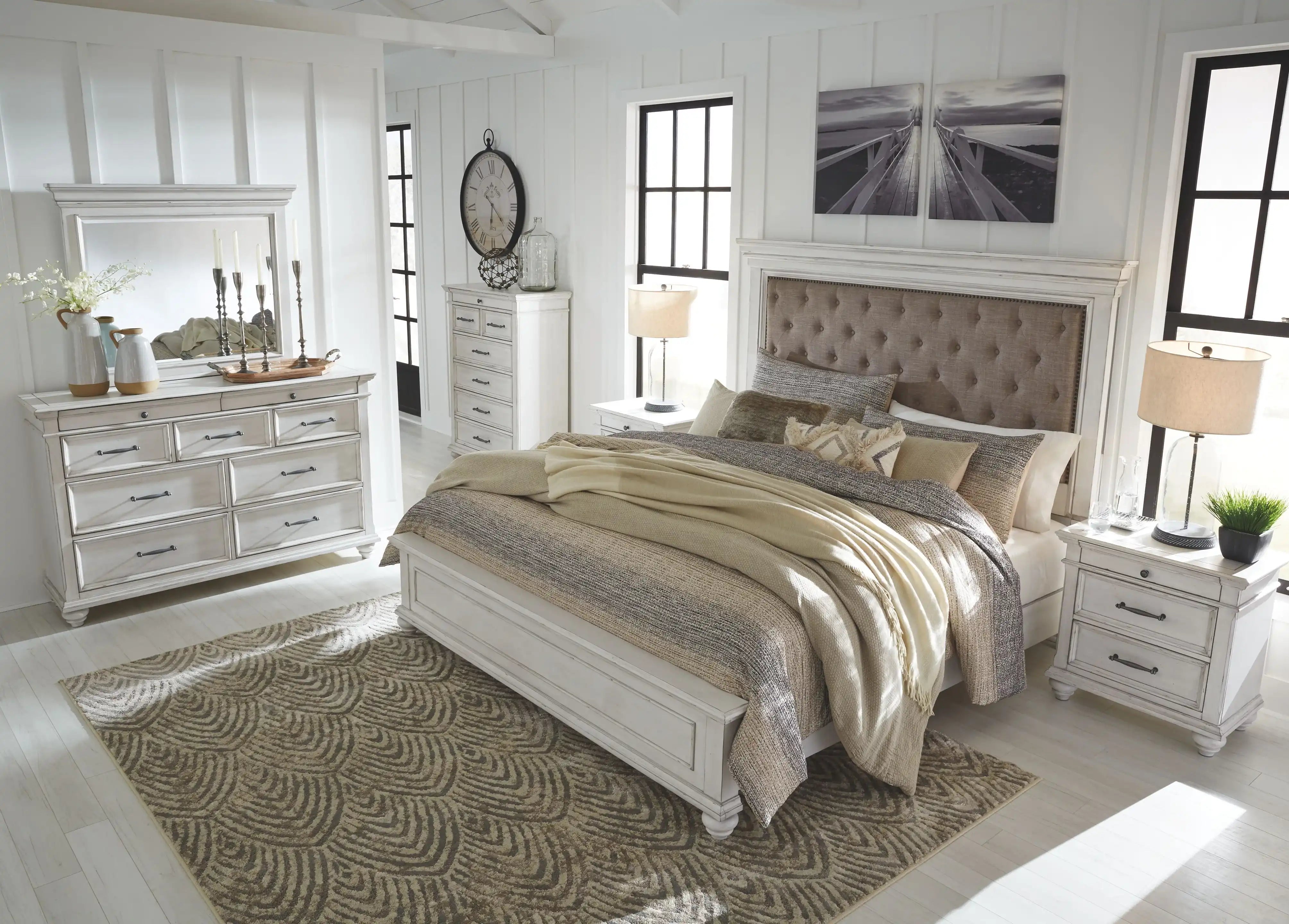 Kanwyn - Upholstered Bedroom Set - Best Buy Furniture
