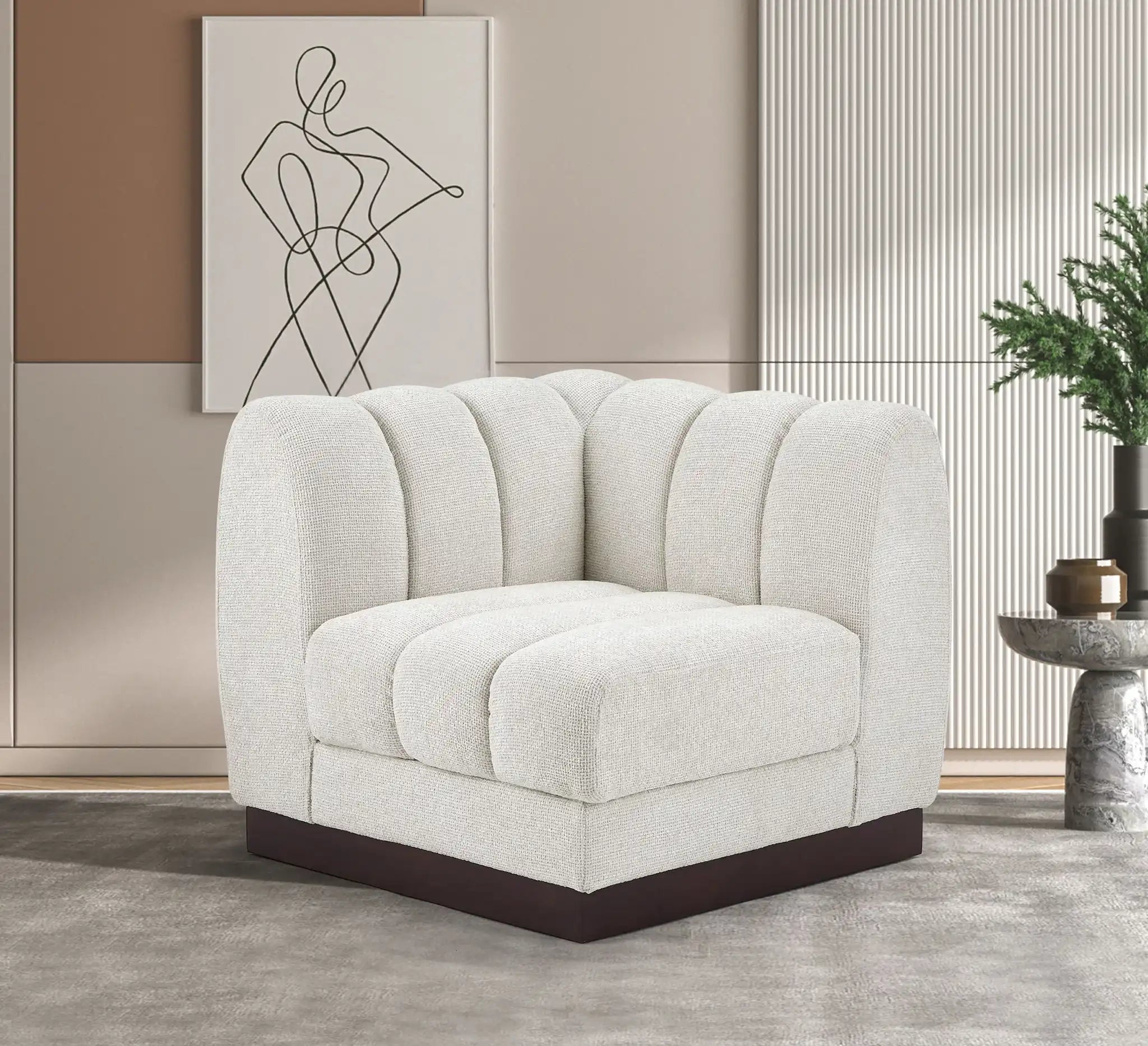 Quinn - Corner Chair